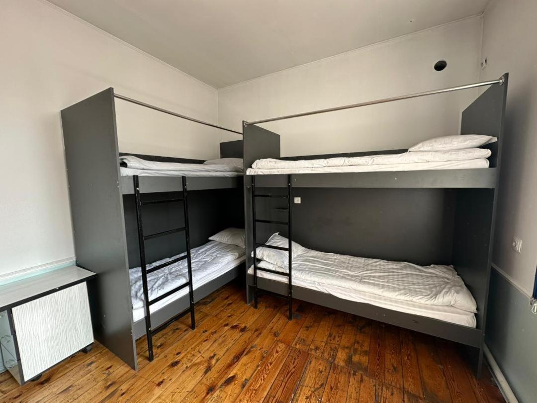 Bed in 6-Bed Female Dormitory Room photo 2