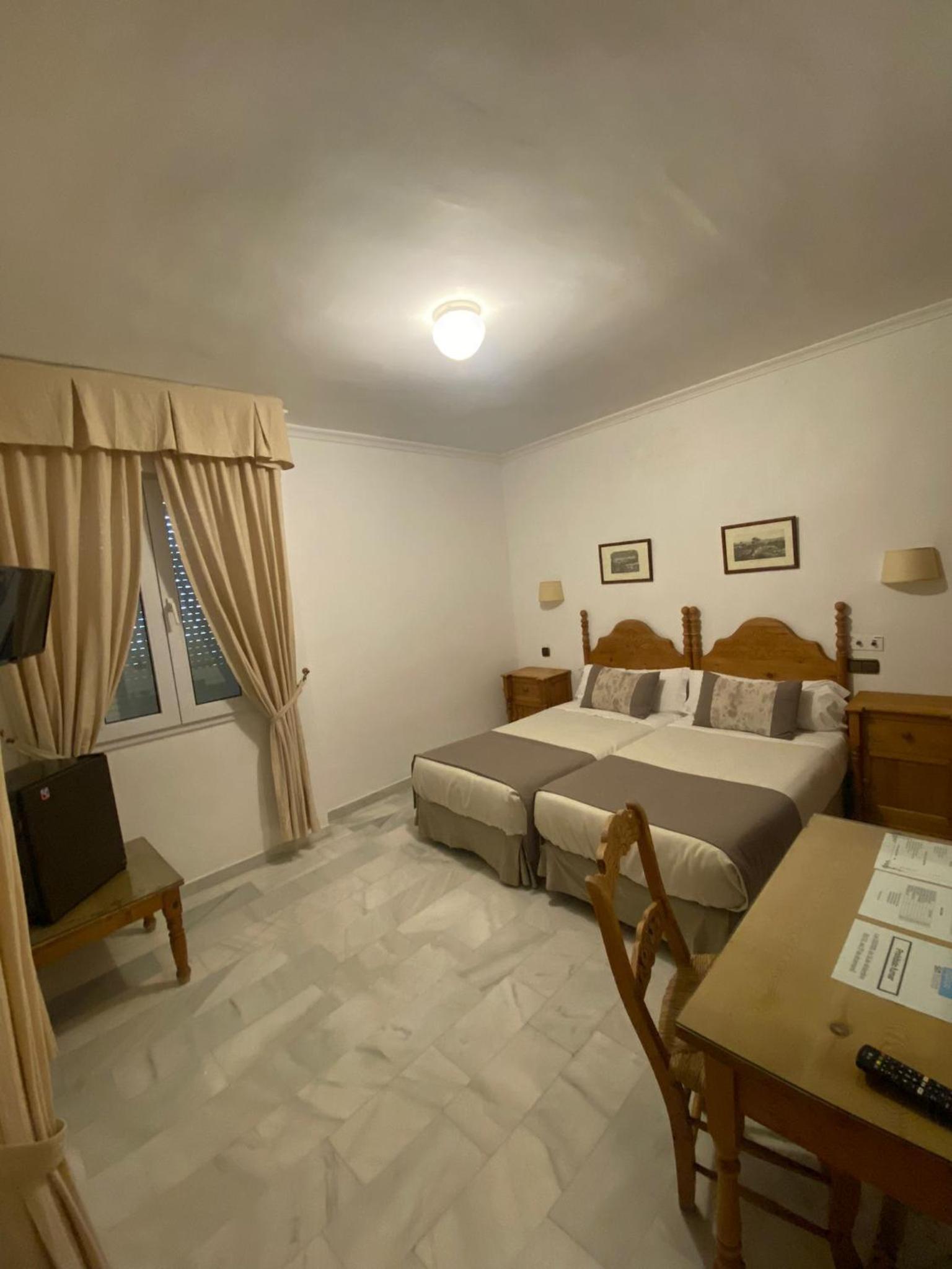 Budget Triple Room