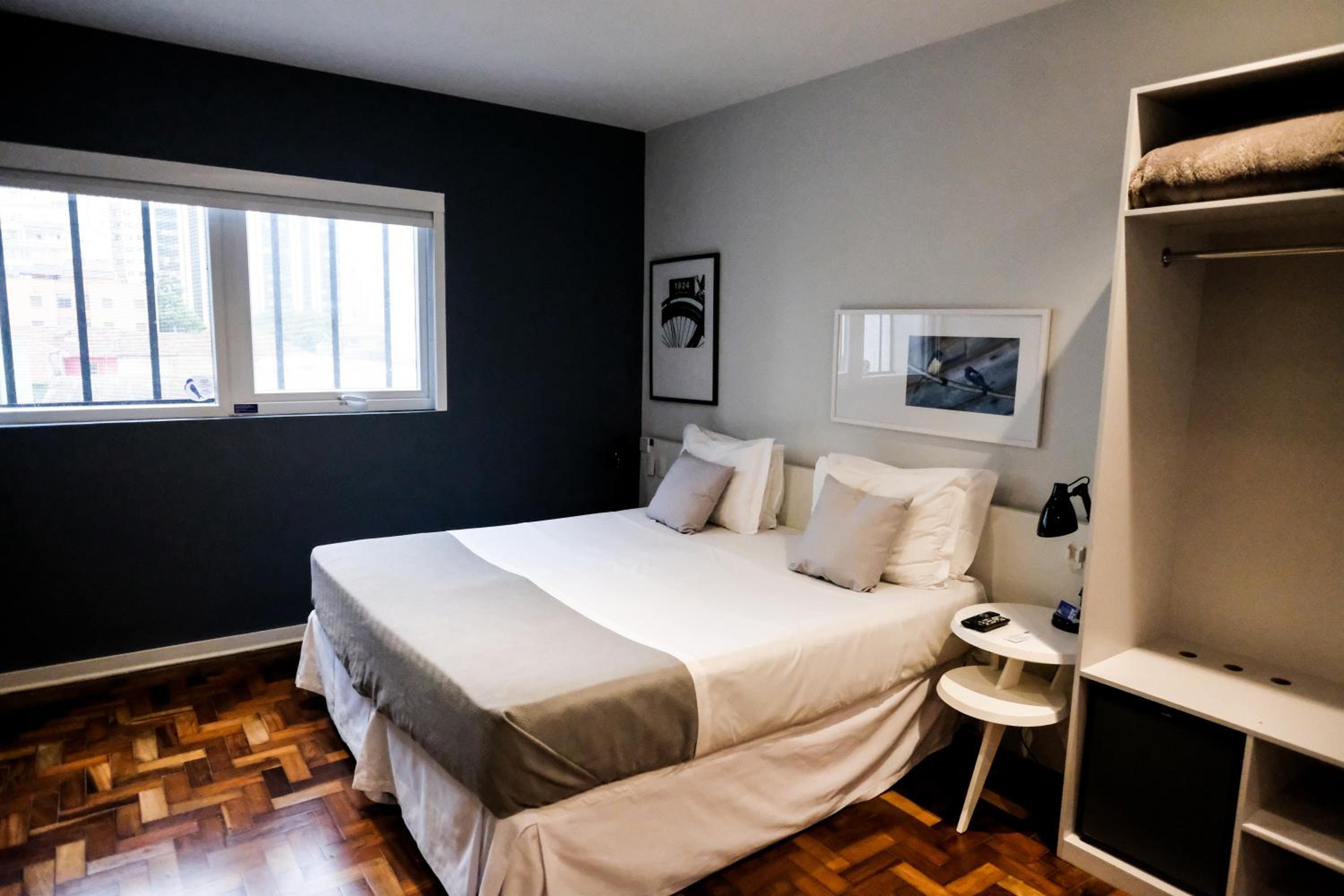 Available room