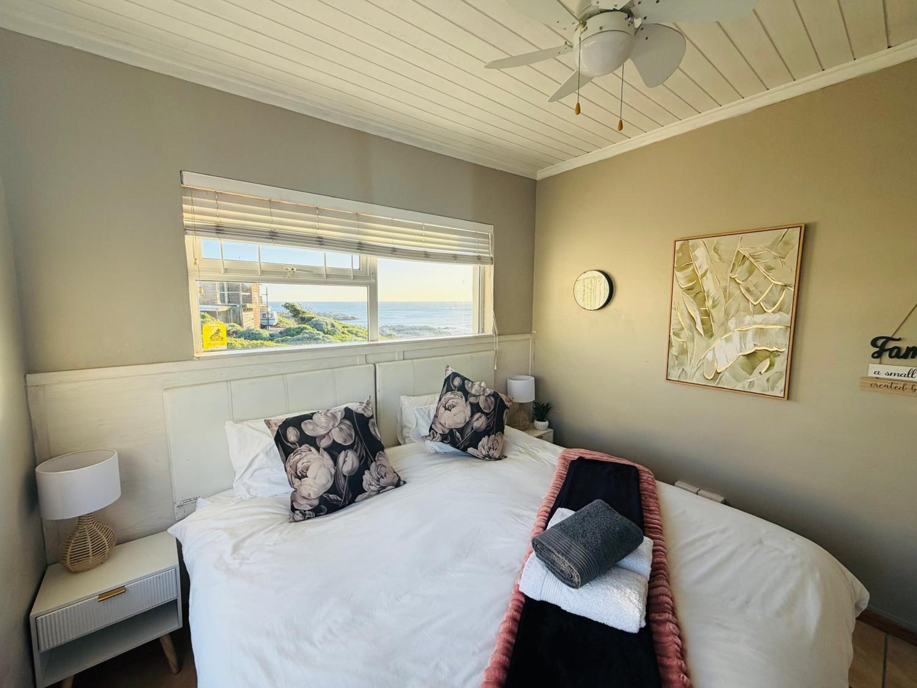 Double Room - Photo 2