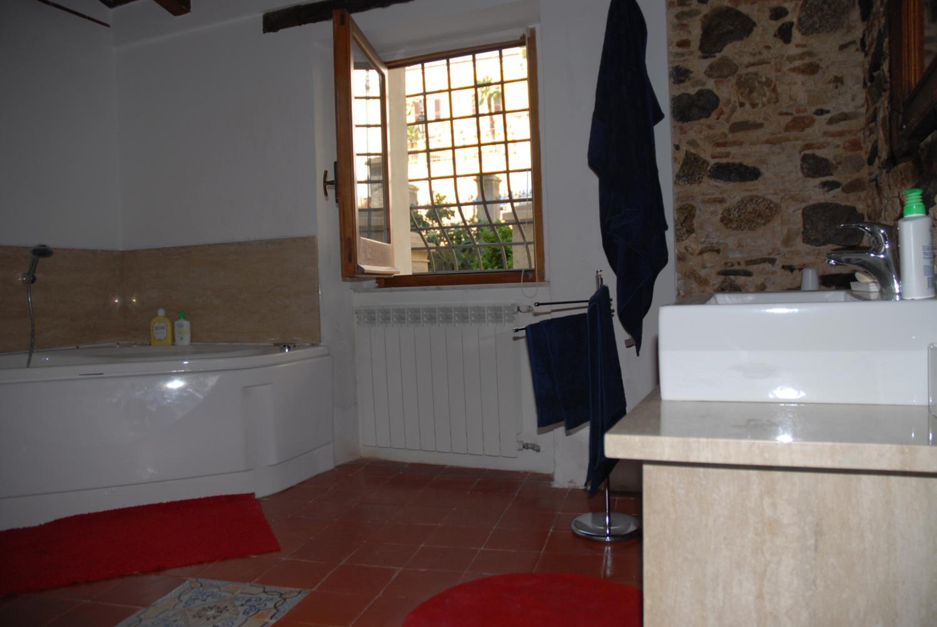 King Room with Spa Bath photo 2