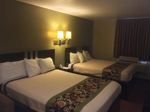 Budget Double Room - Photo 4
