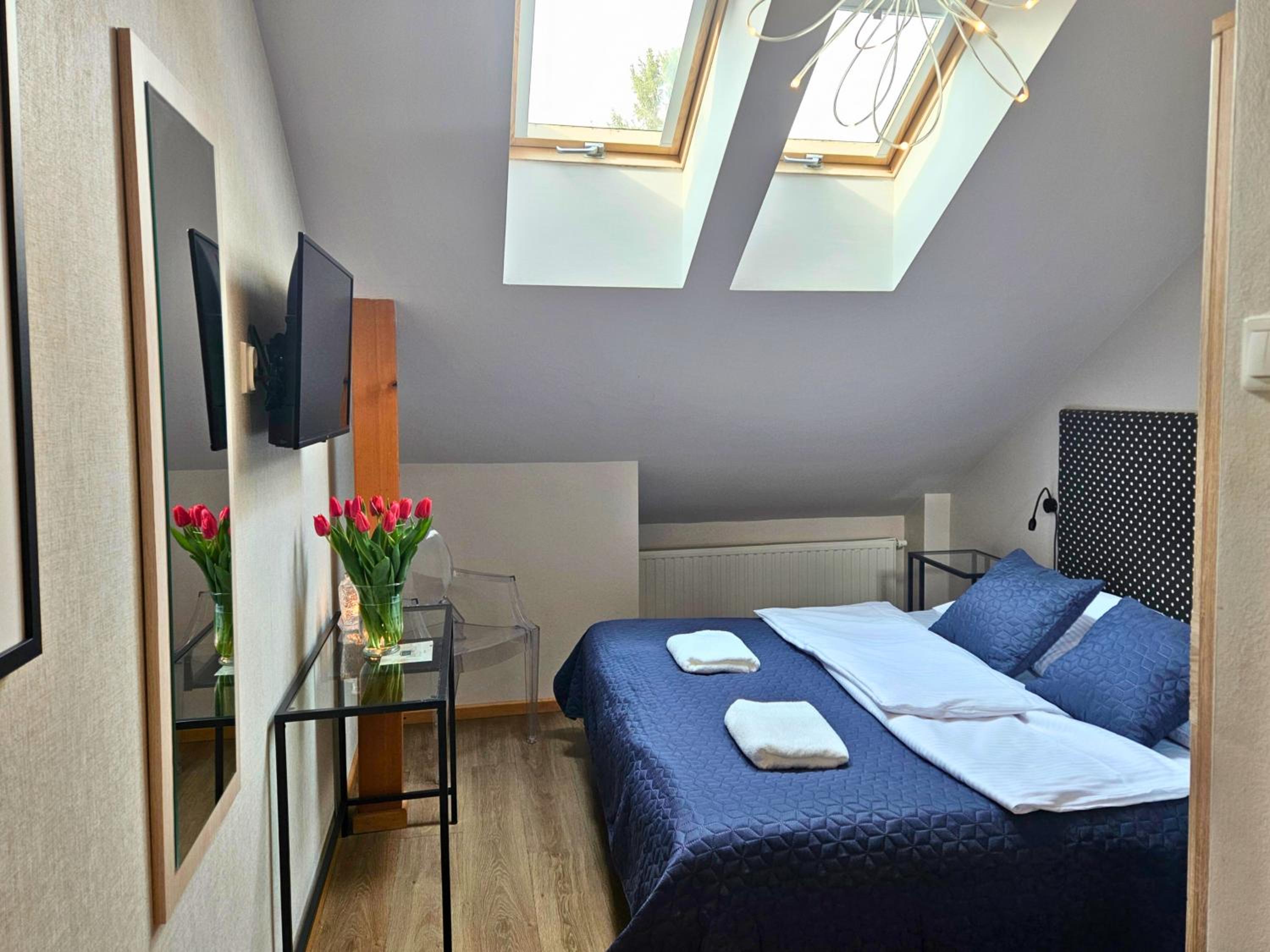 Economy Double or Twin Room photo 1