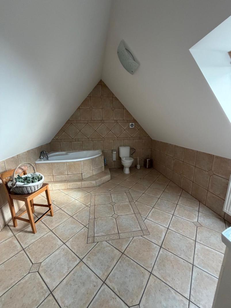 Three-Bedroom Apartment - Photo 39