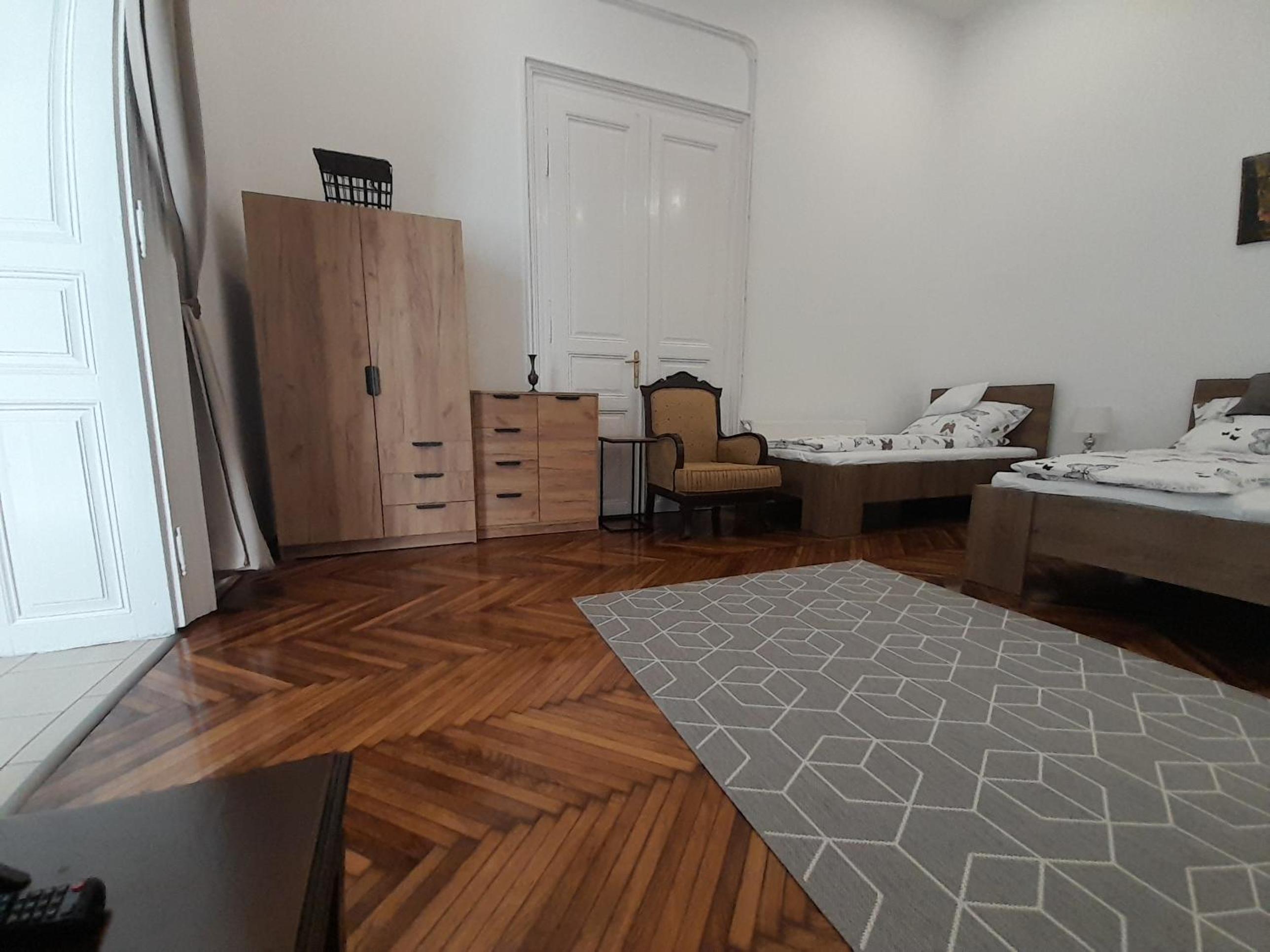Superior Apartment photo 3