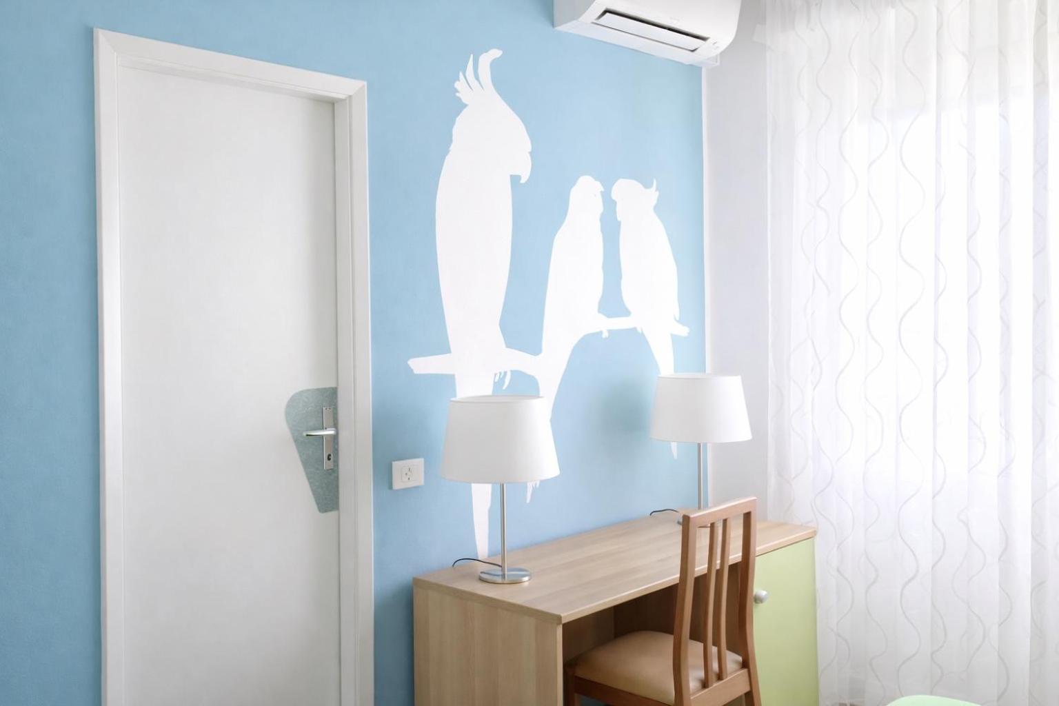 Single Room photo 2