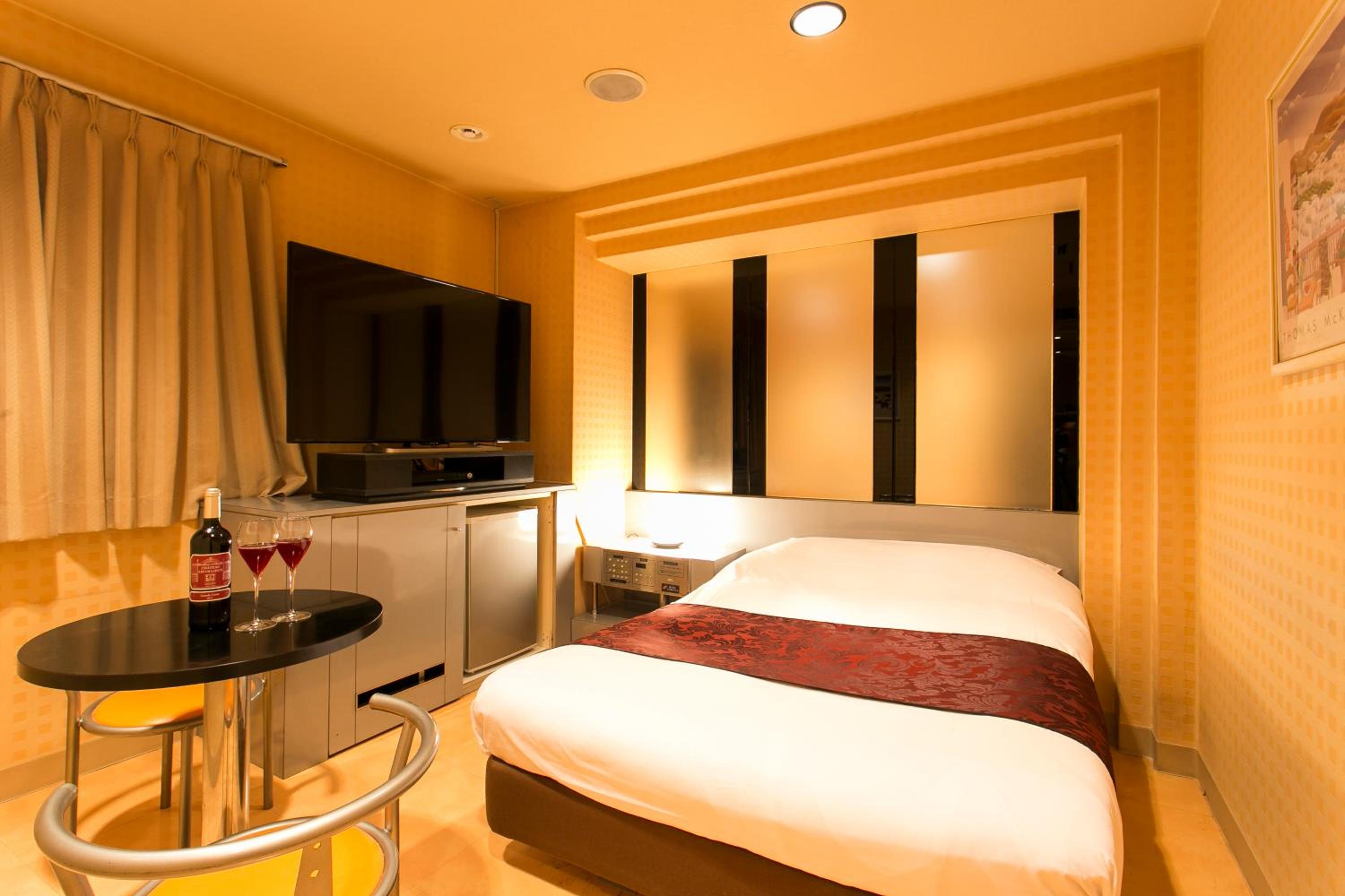 Small Double Room photo 2
