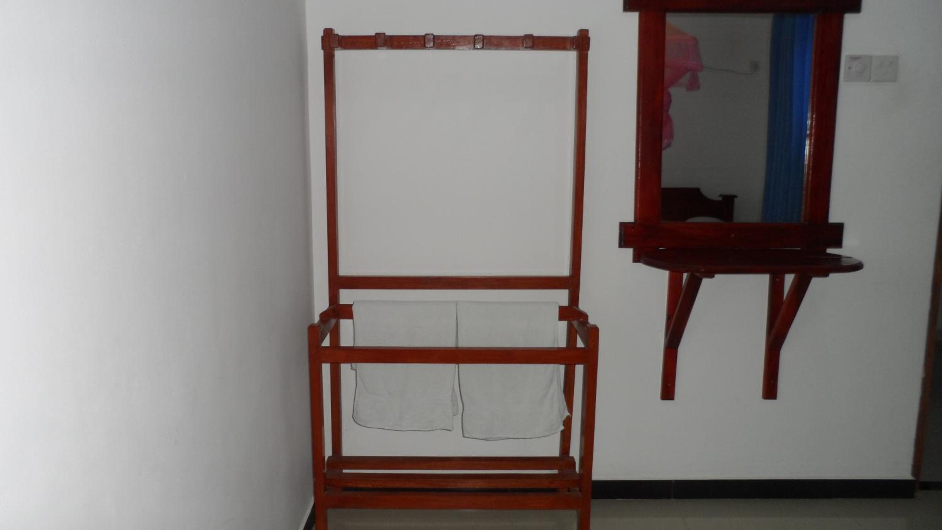 Budget Double Room with Fan photo 3