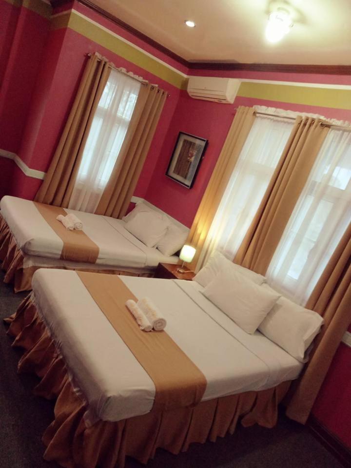 Honeymoon Room - Photo 2