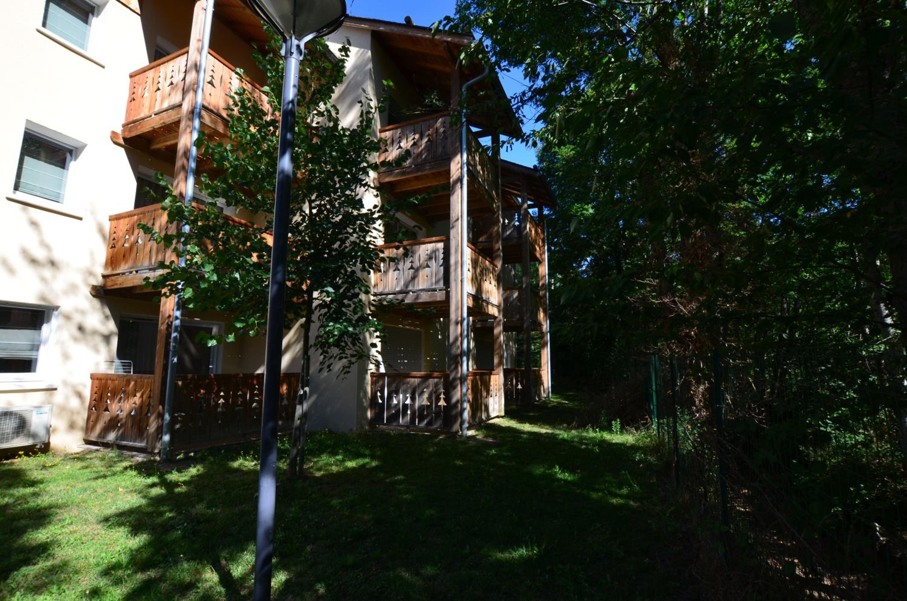 Apartment - Ground Floor photo 2