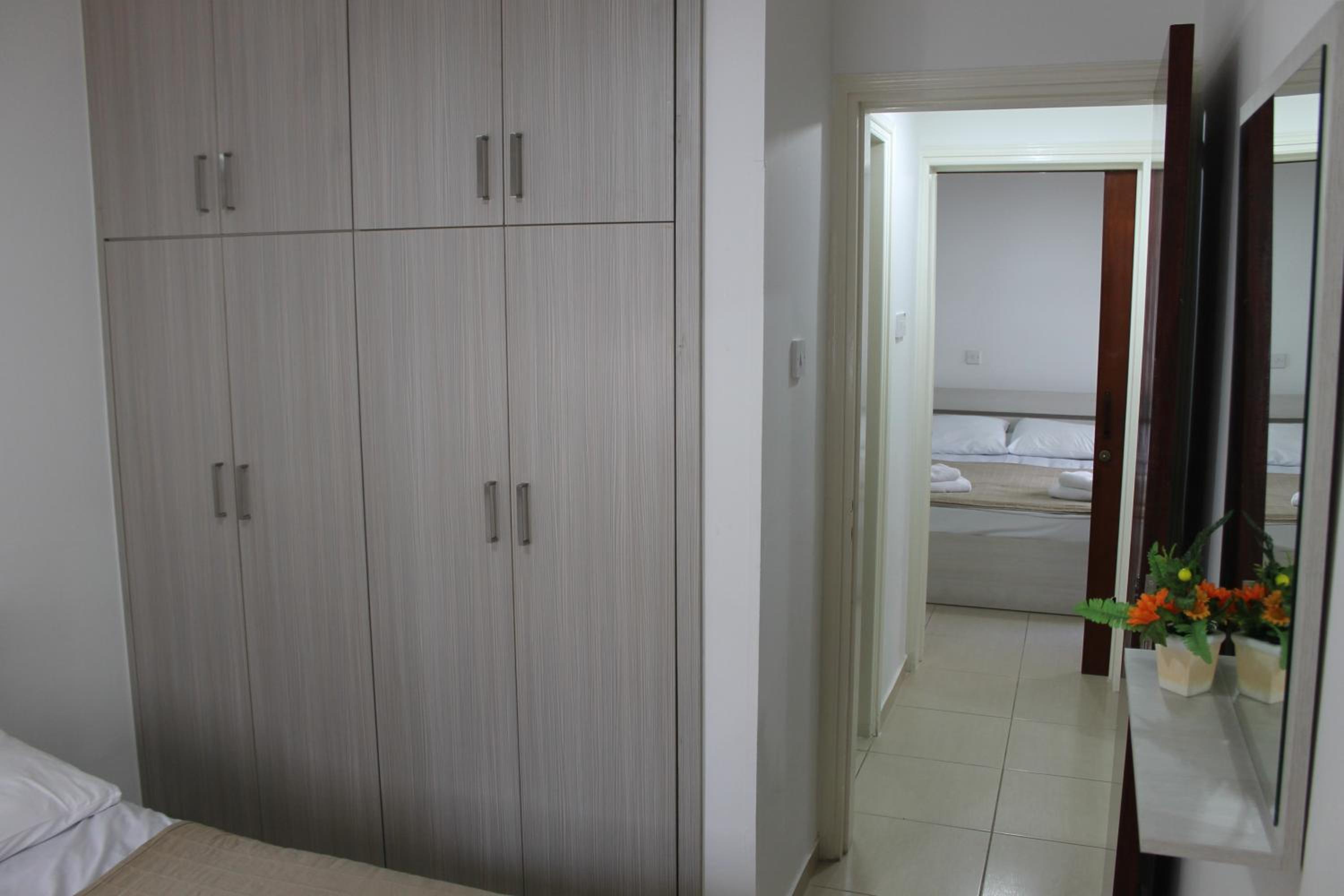 Two-Bedroom Apartment without Balcony photo 3
