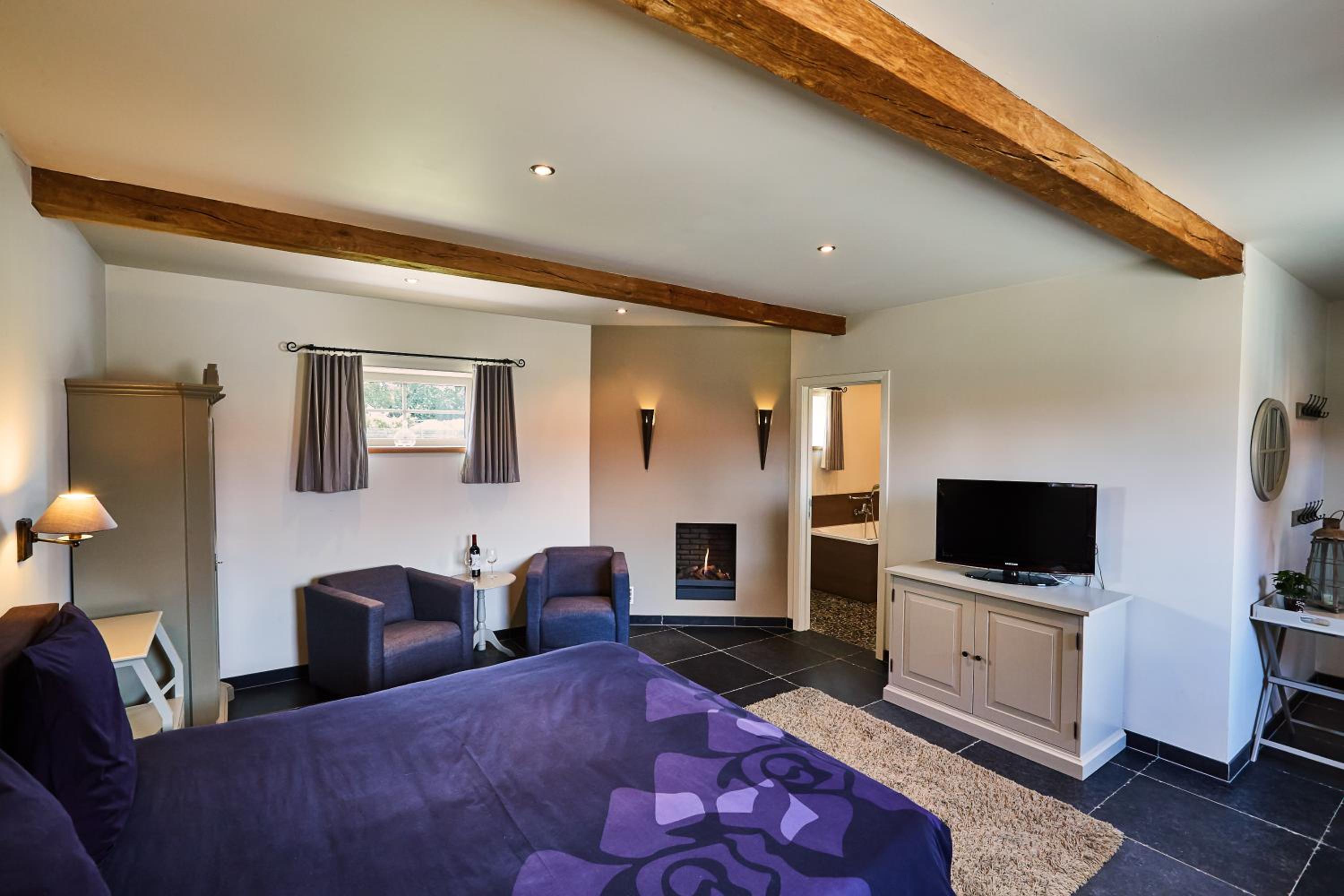 Classic Double Room photo 2