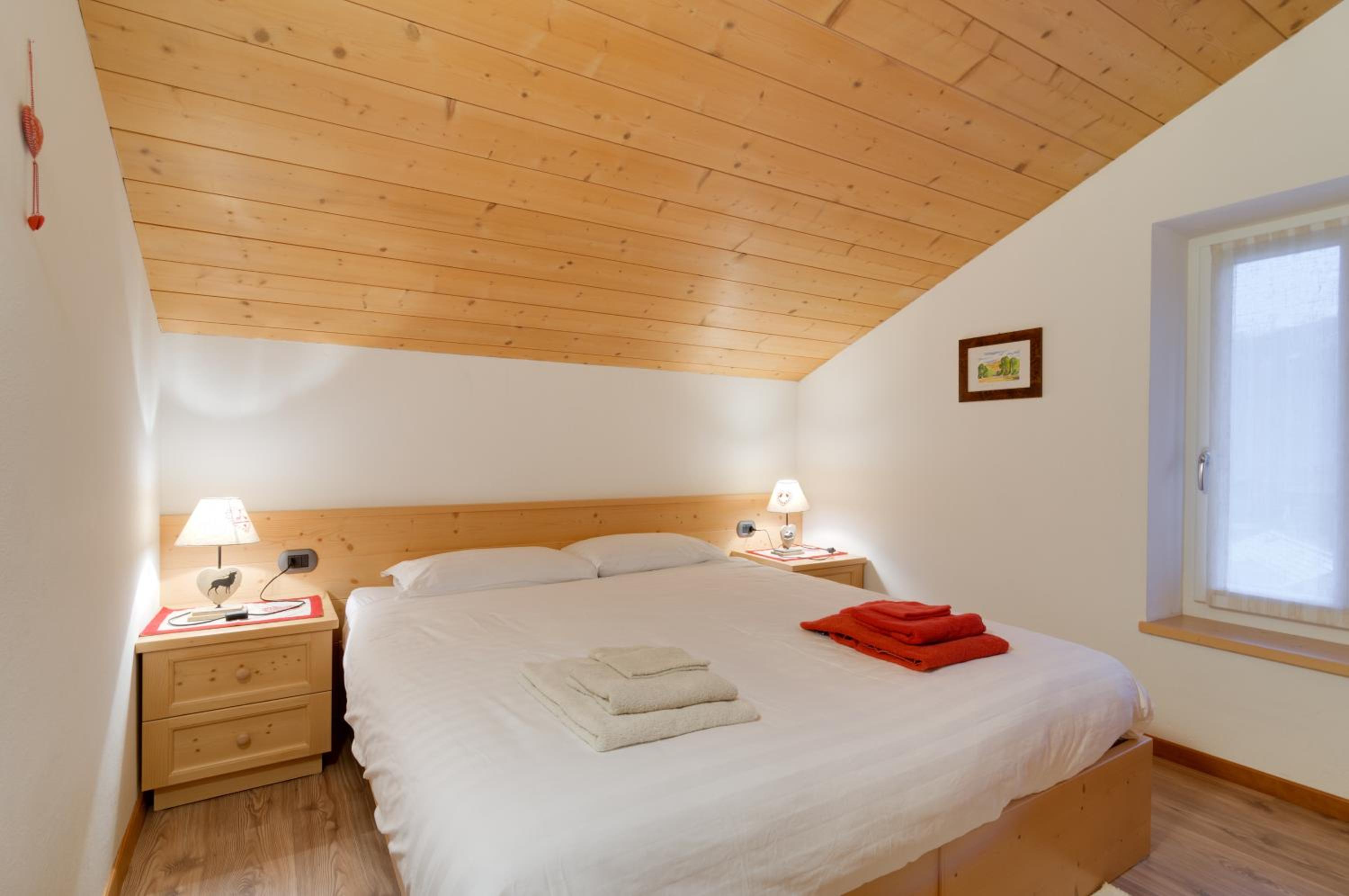 Penthouse Apartment with Garden View photo 2
