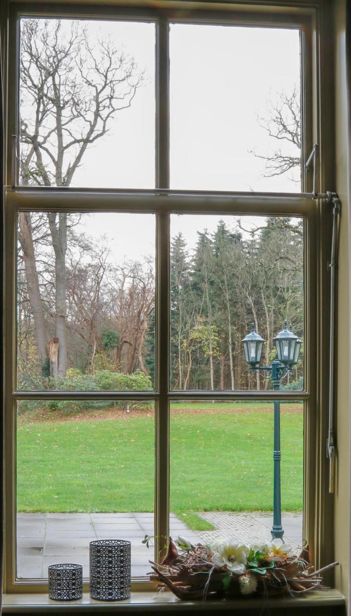 Double or Twin Room with Garden View photo 2