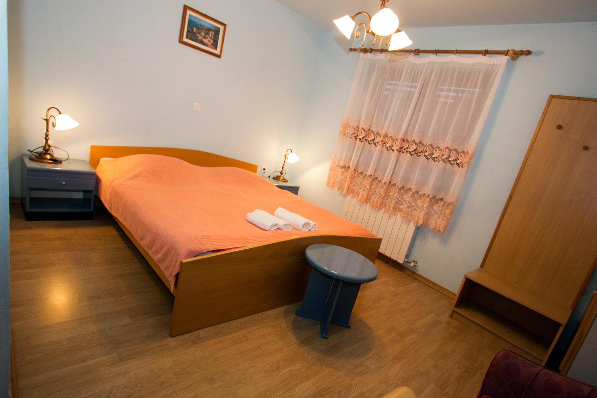 Double Room with Private Bathroom photo 1