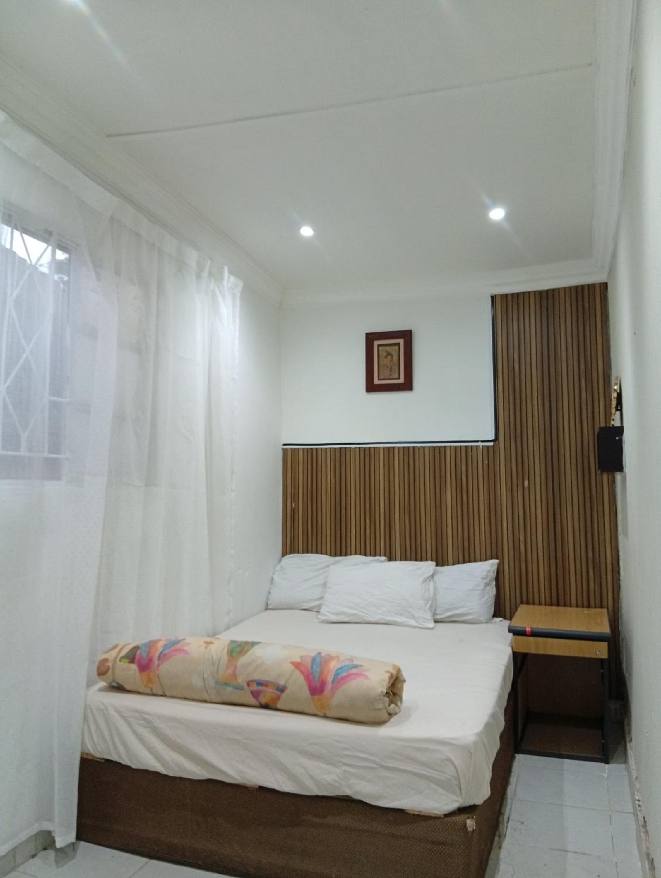 Small Double Room photo 2
