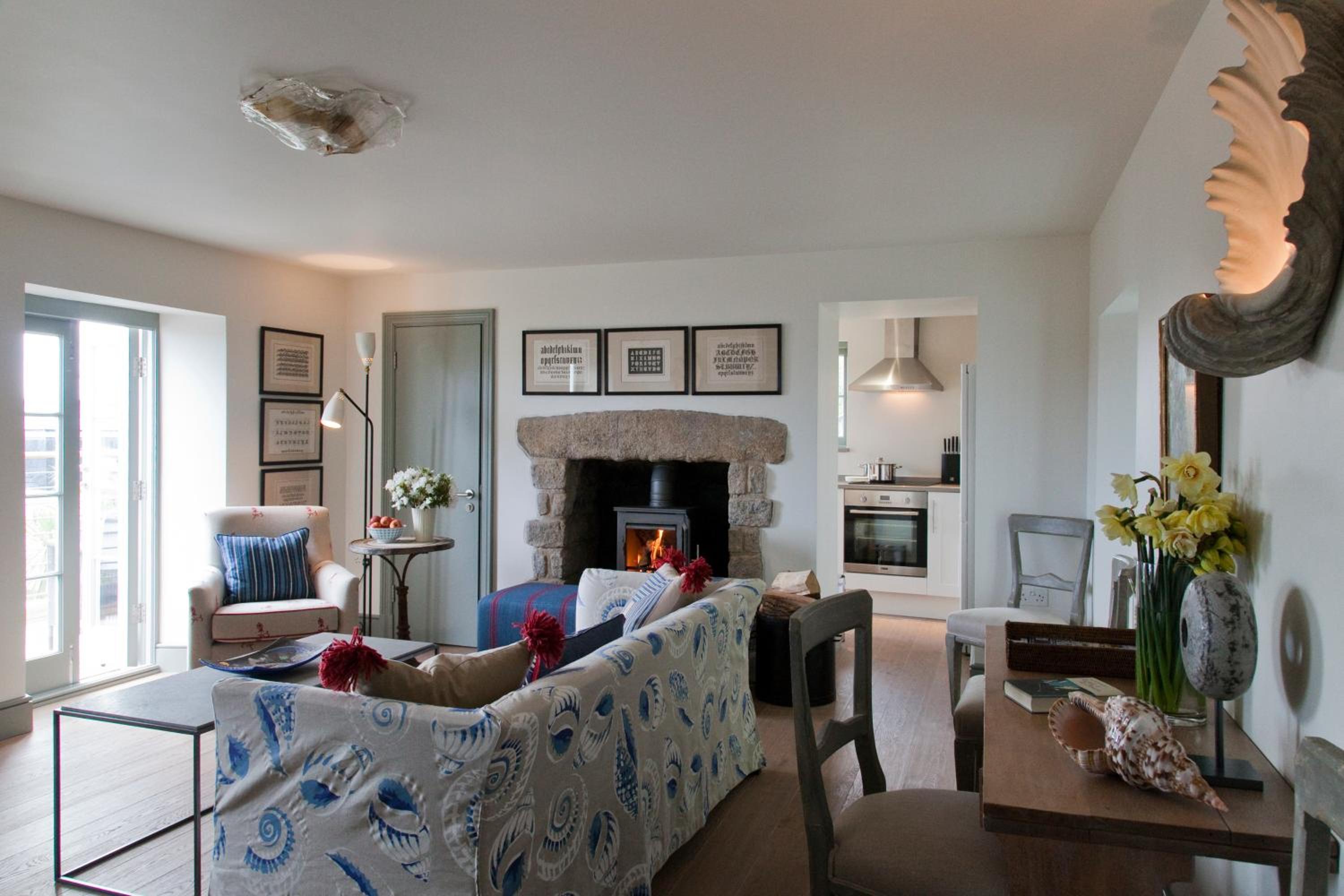 Family Room with Sea View