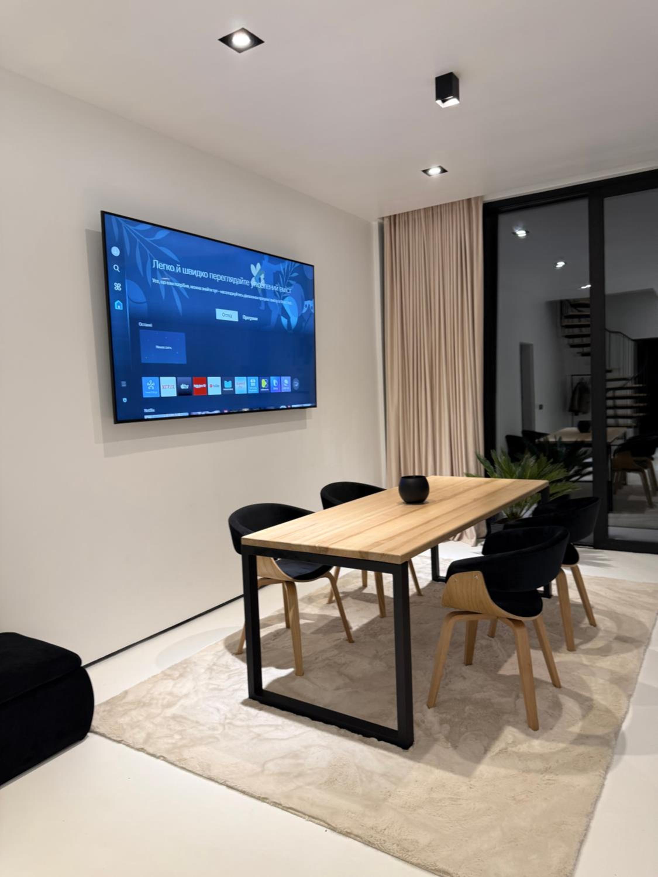 Two-Bedroom House photo 3