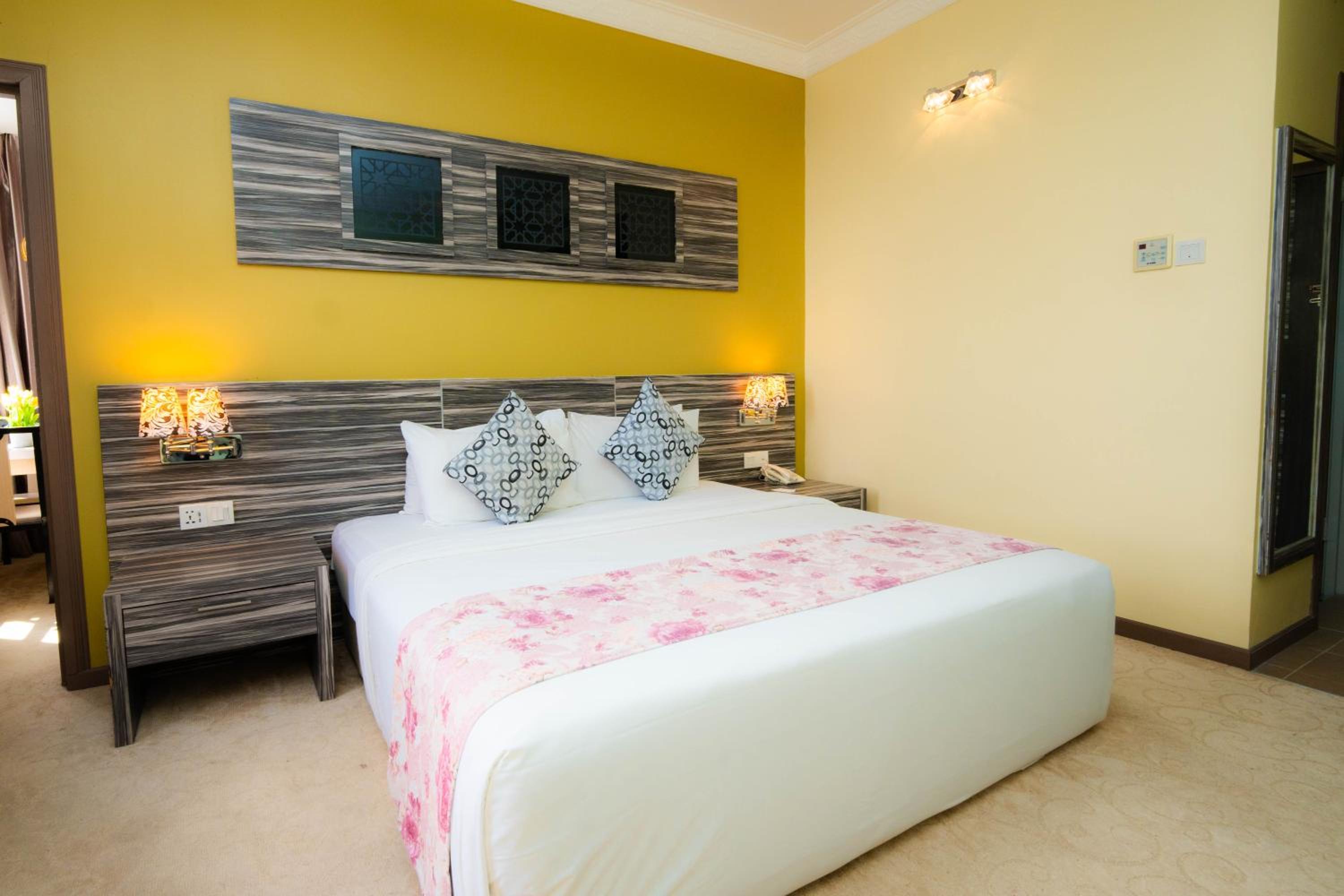 Executive Suite photo 3