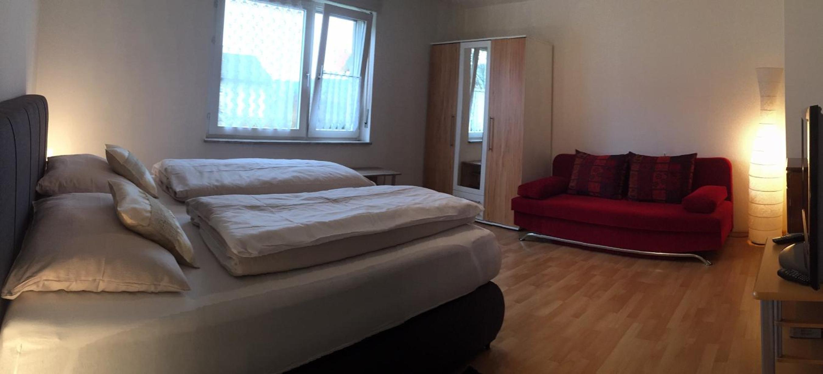 One-Bedroom Apartment with Balcony photo 2