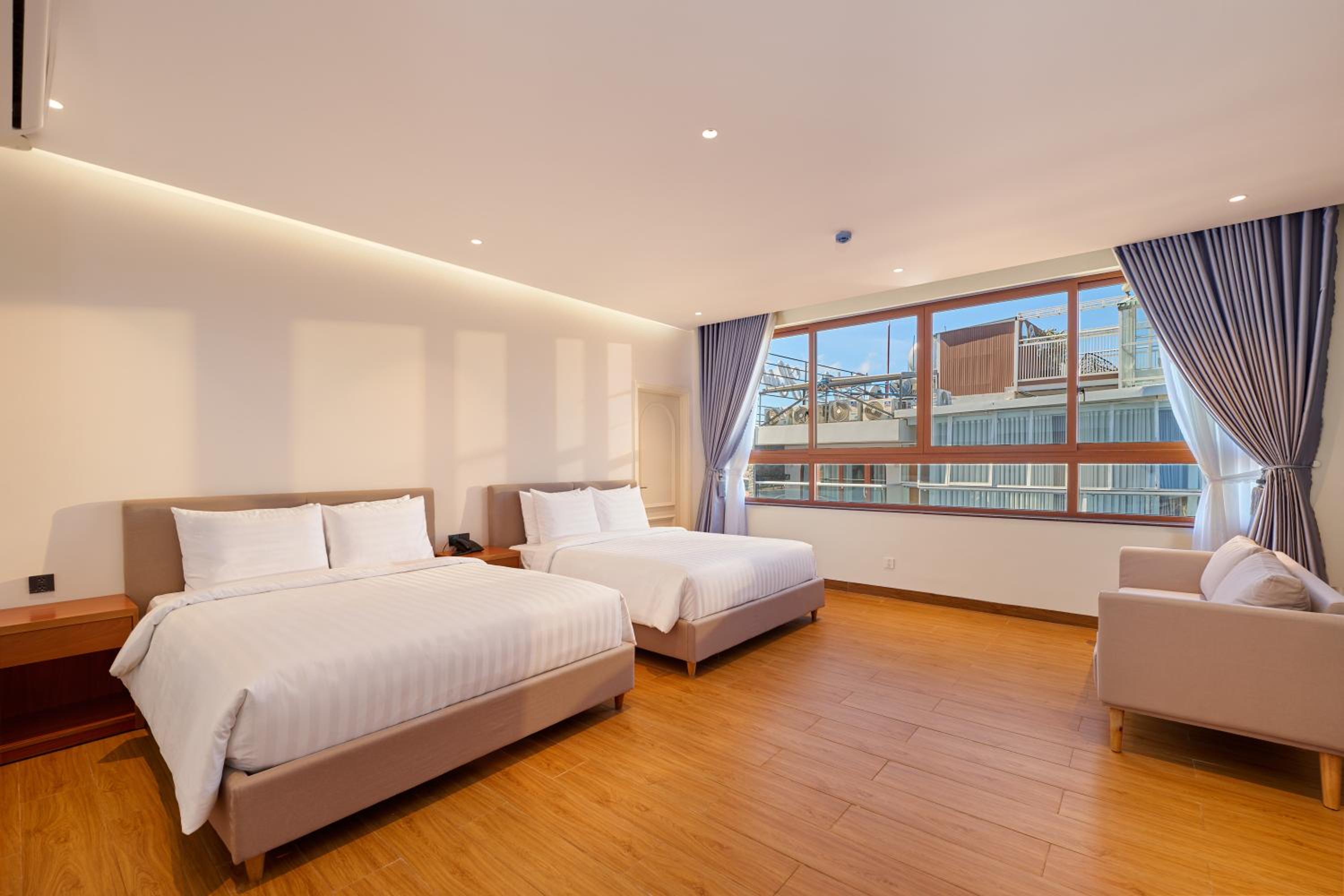 Family Suite - Photo 6