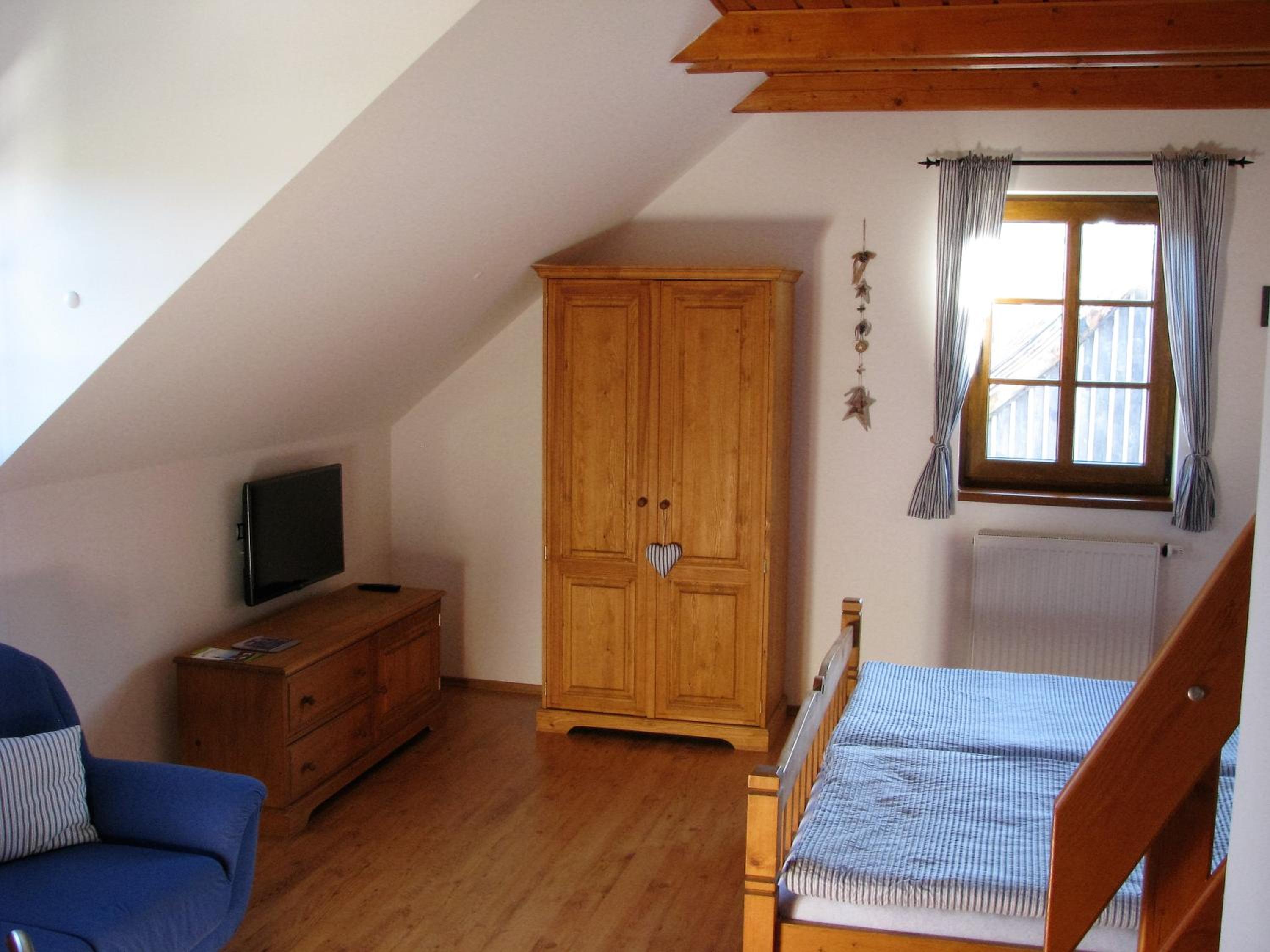 Family Room with Private Bathroom photo 1