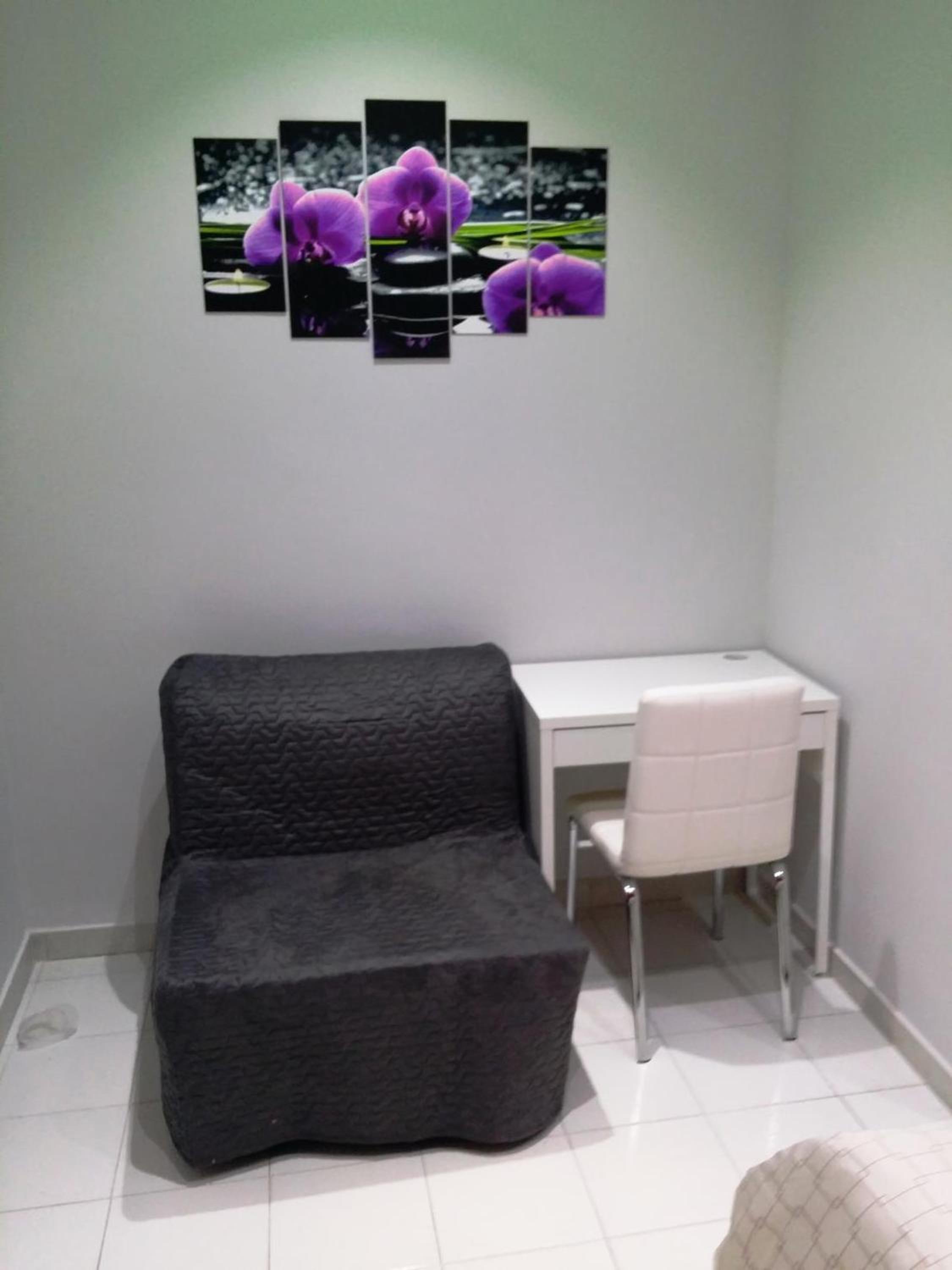 Double Room with Balcony - Photo 3