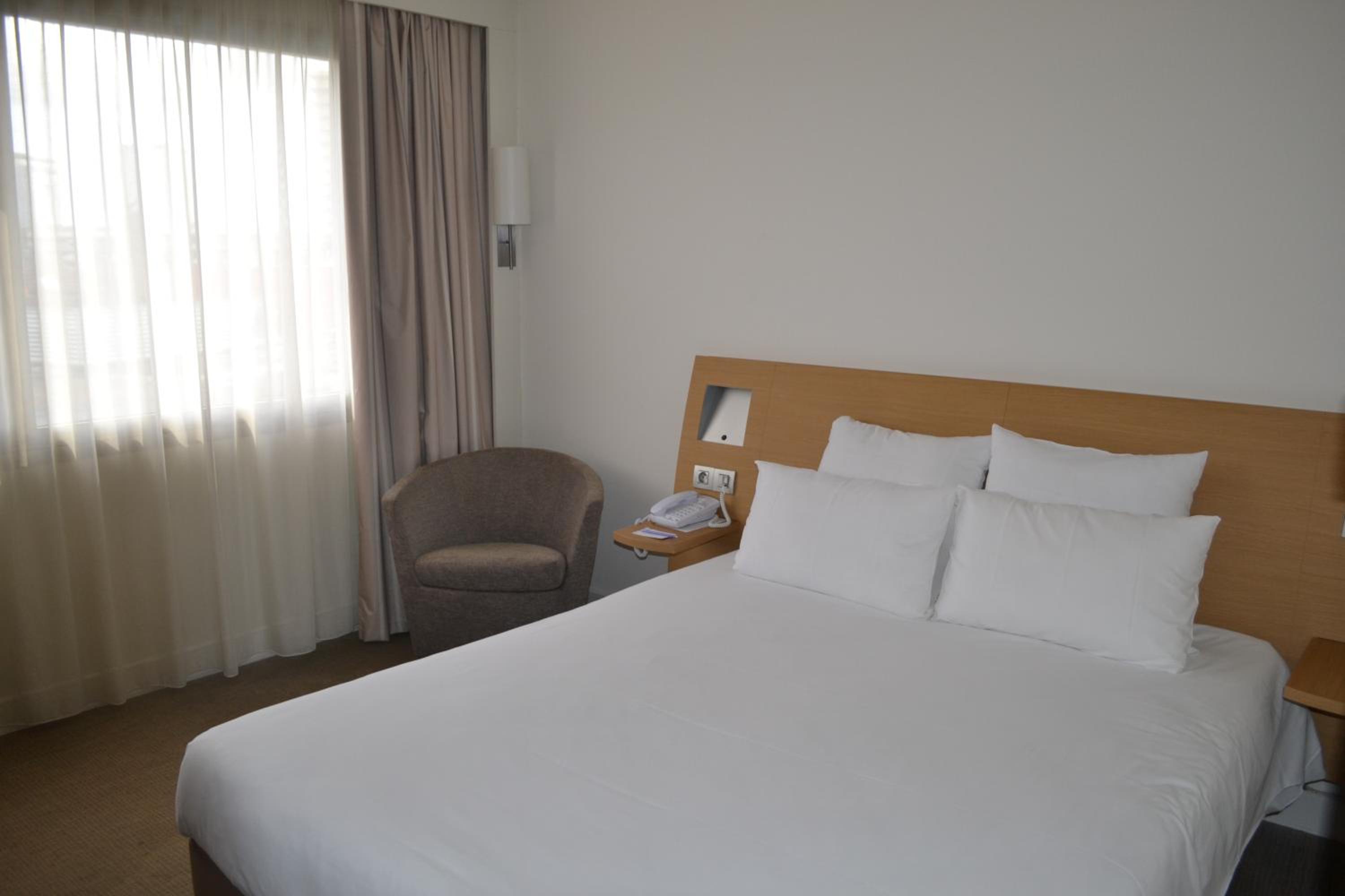 Superior Queen Room - Photo 2