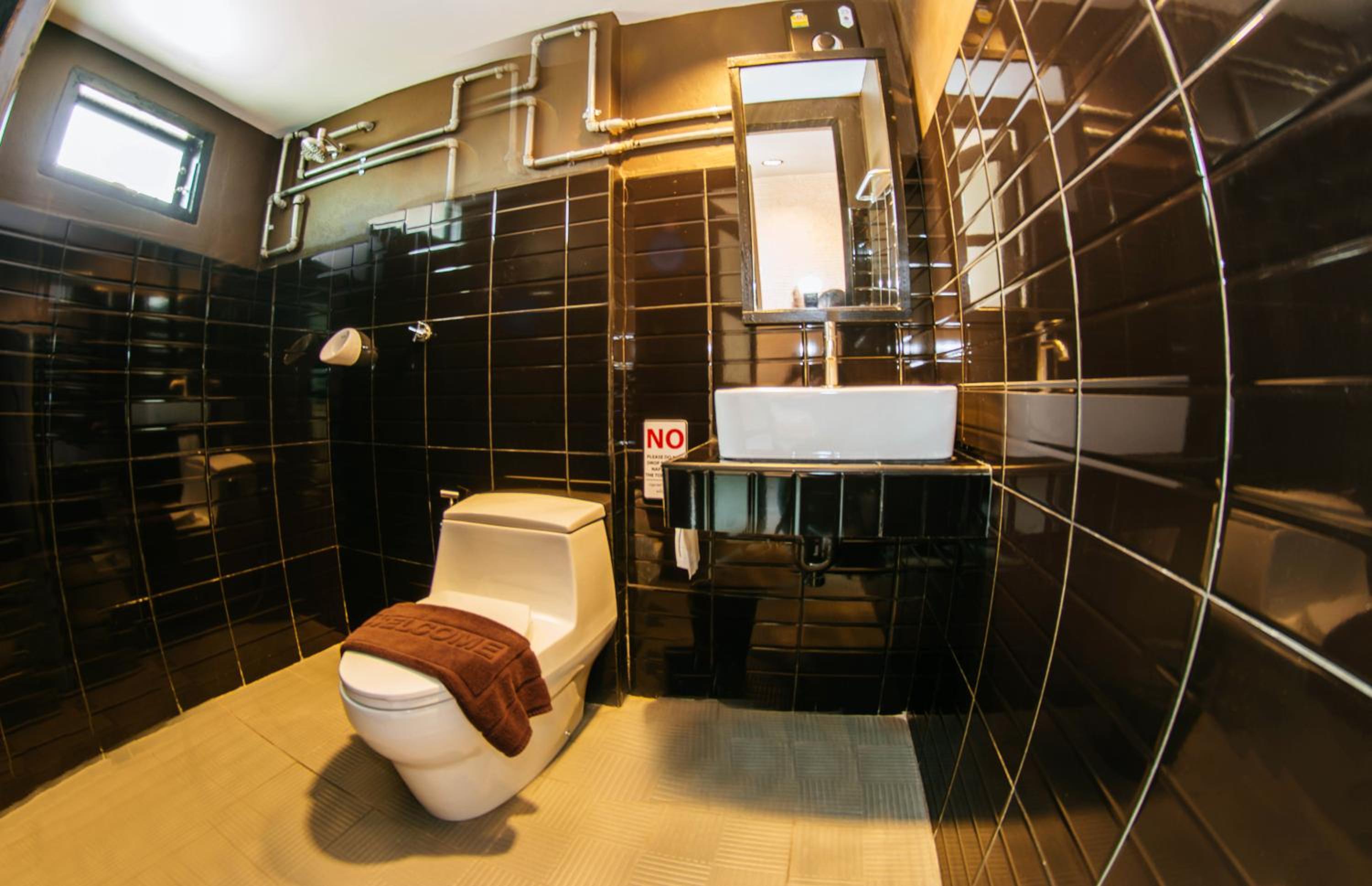 Triple Room with Private Bathroom photo 3