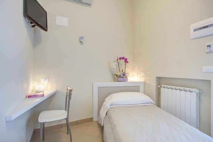 Single Room with Sea View photo 1