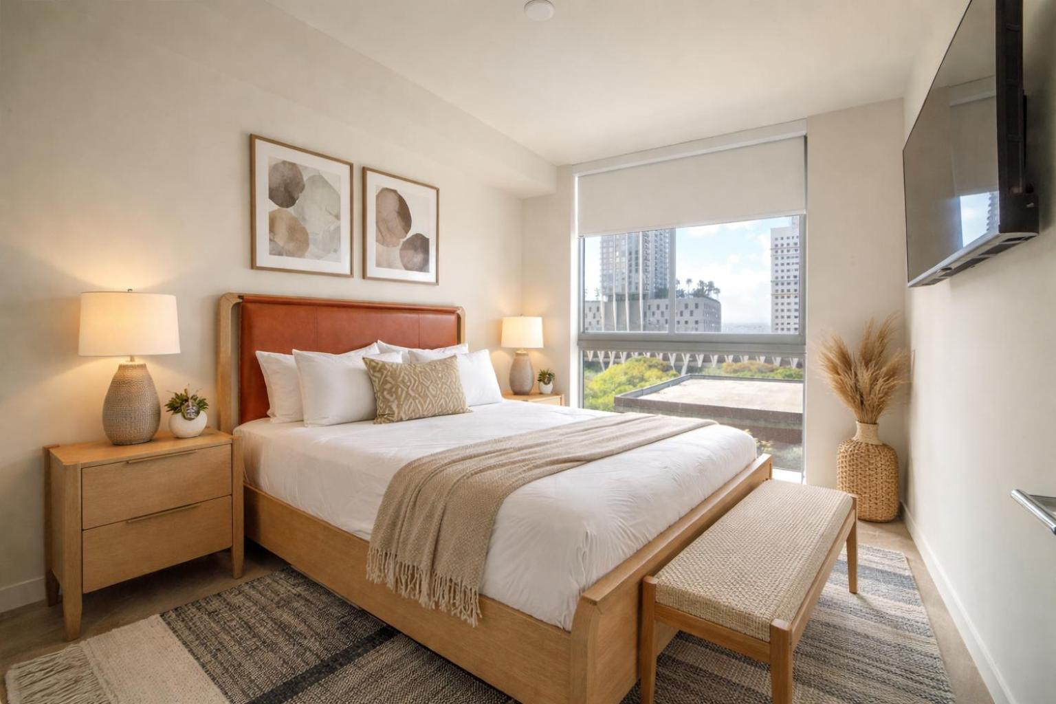 Two-Bedroom Apartment with City View photo 1