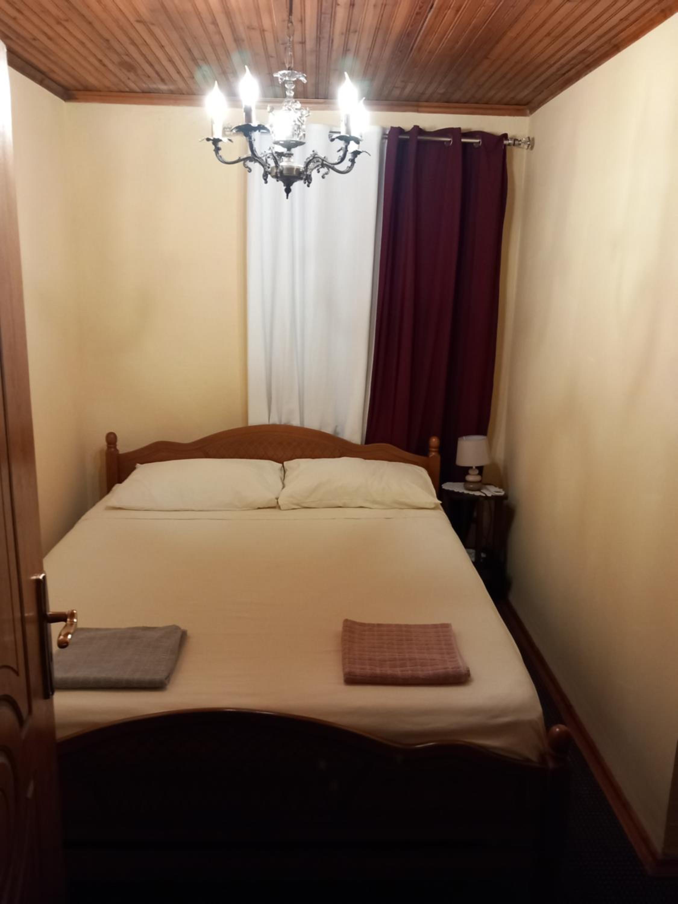Deluxe Room (1 adult + 1 child)