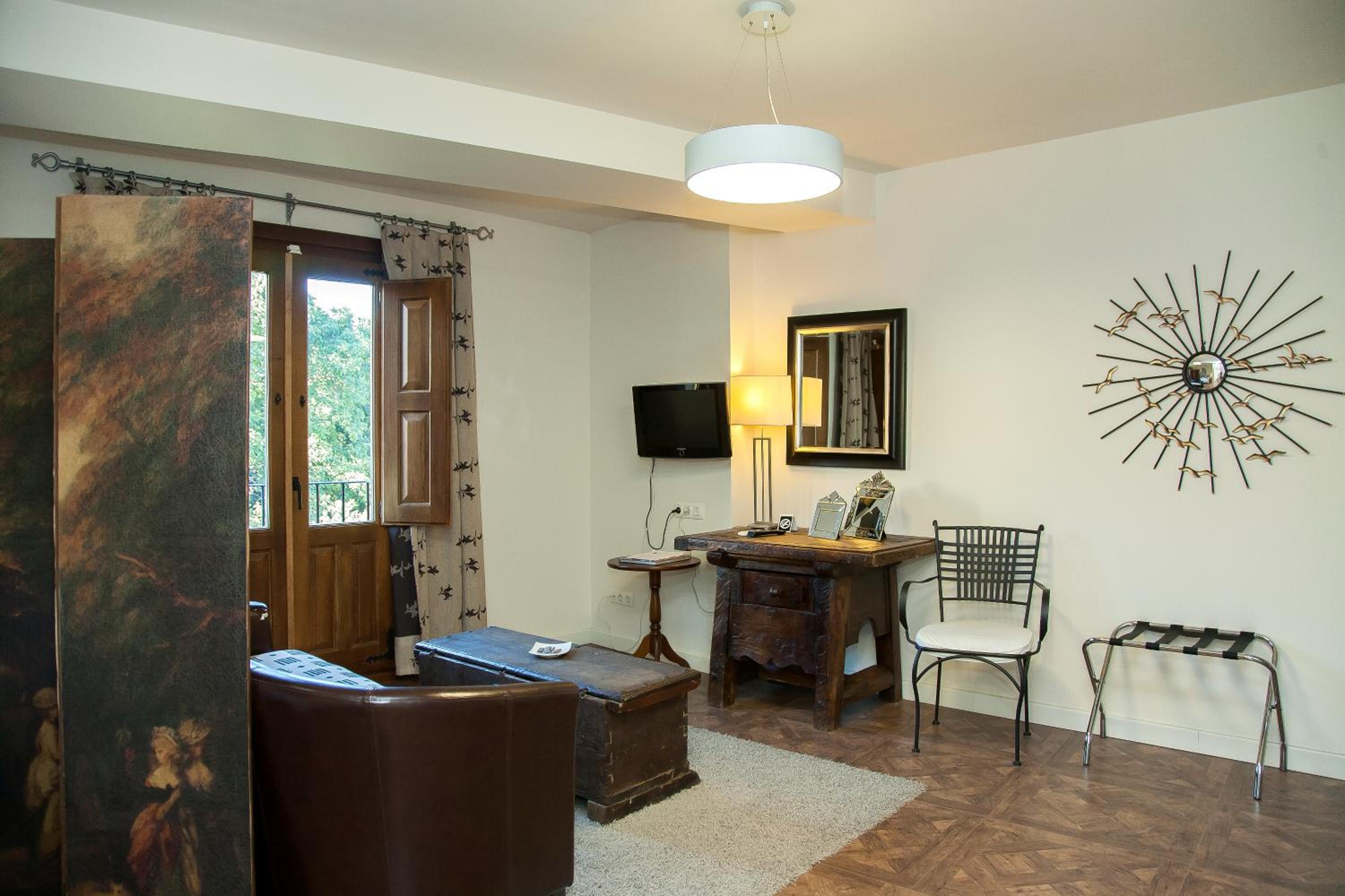 Junior Suite - Photo 2