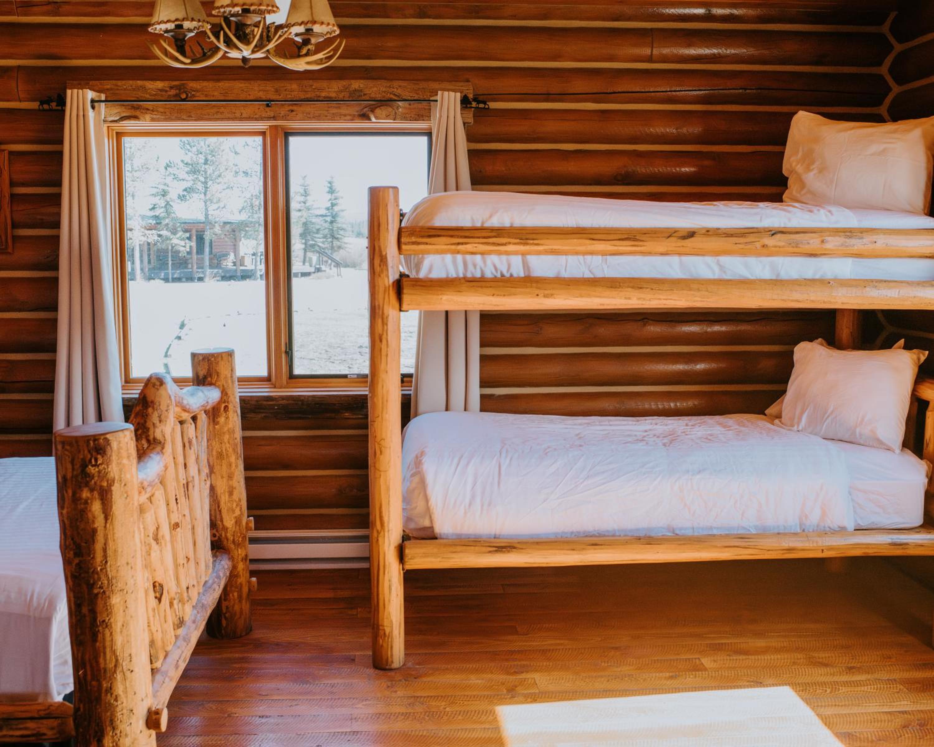 Four-Bedroom Cabin
