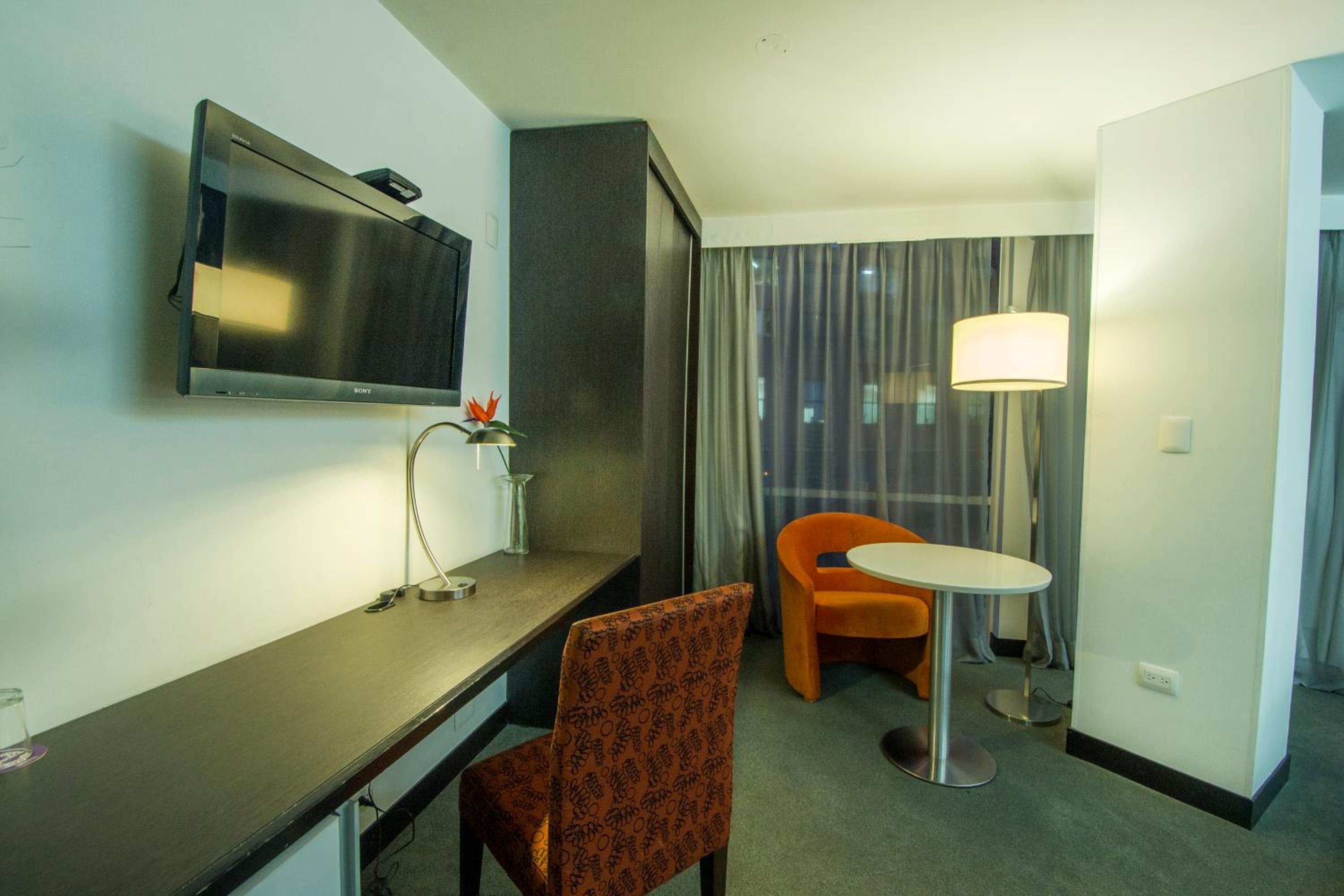 Double Room - Photo 3