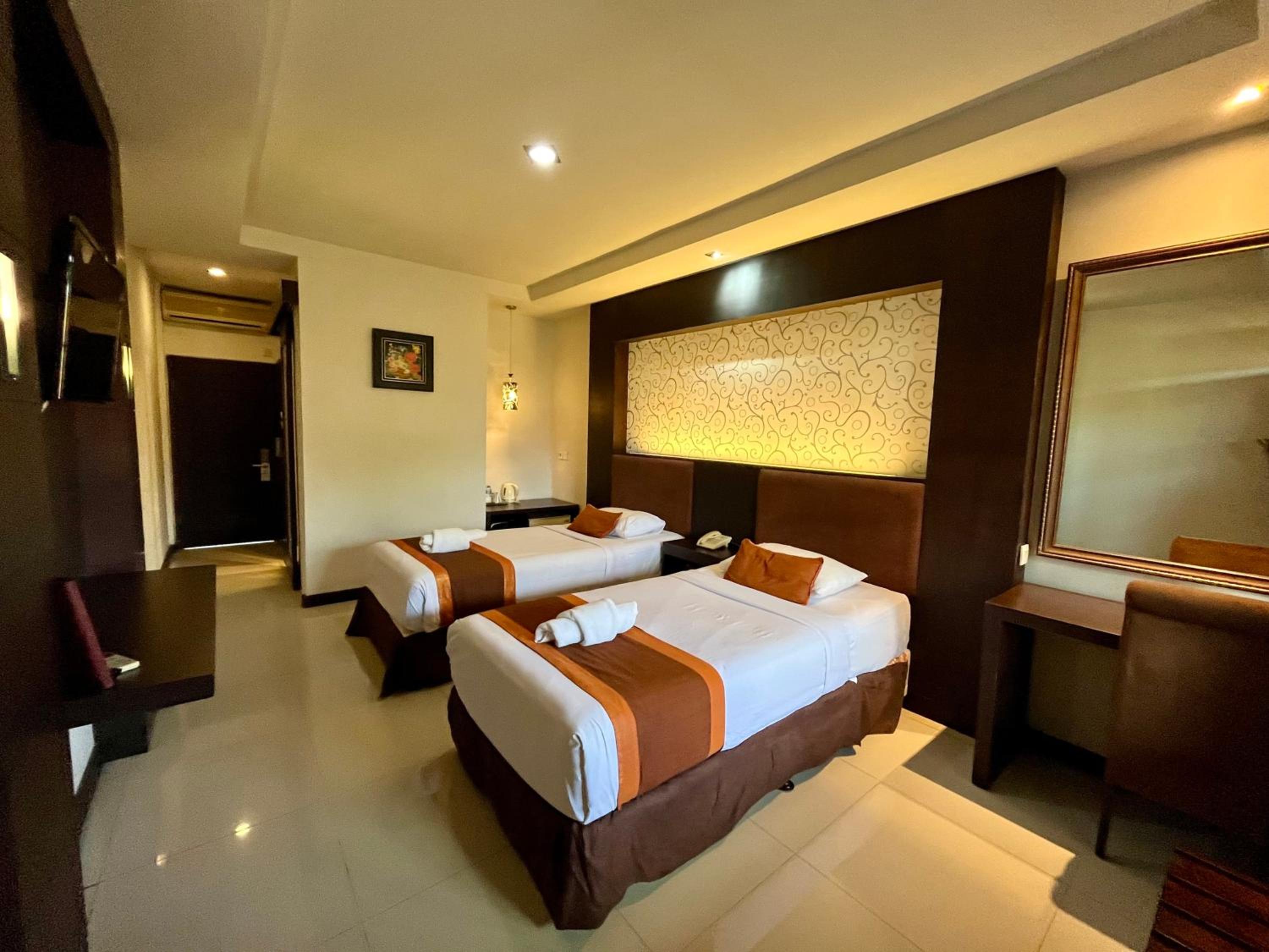 Deluxe Twin Room