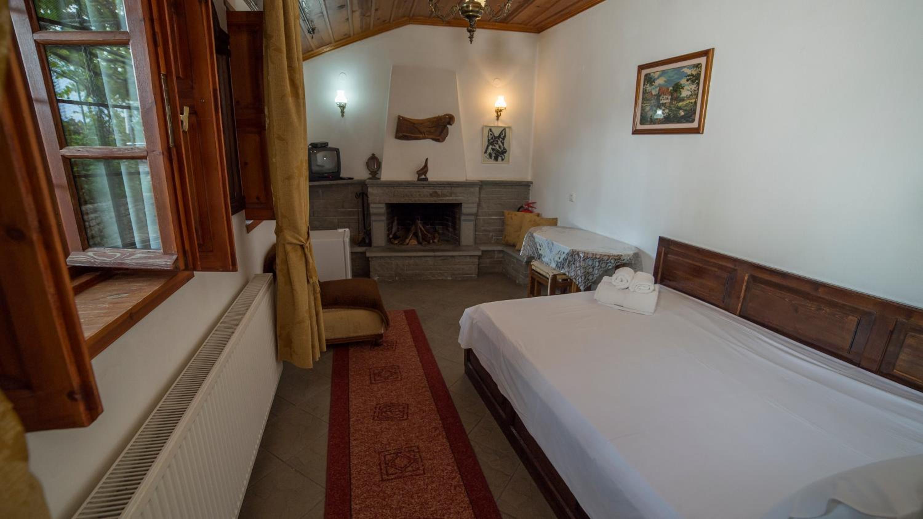 Double Room with Mountain View - Photo 7