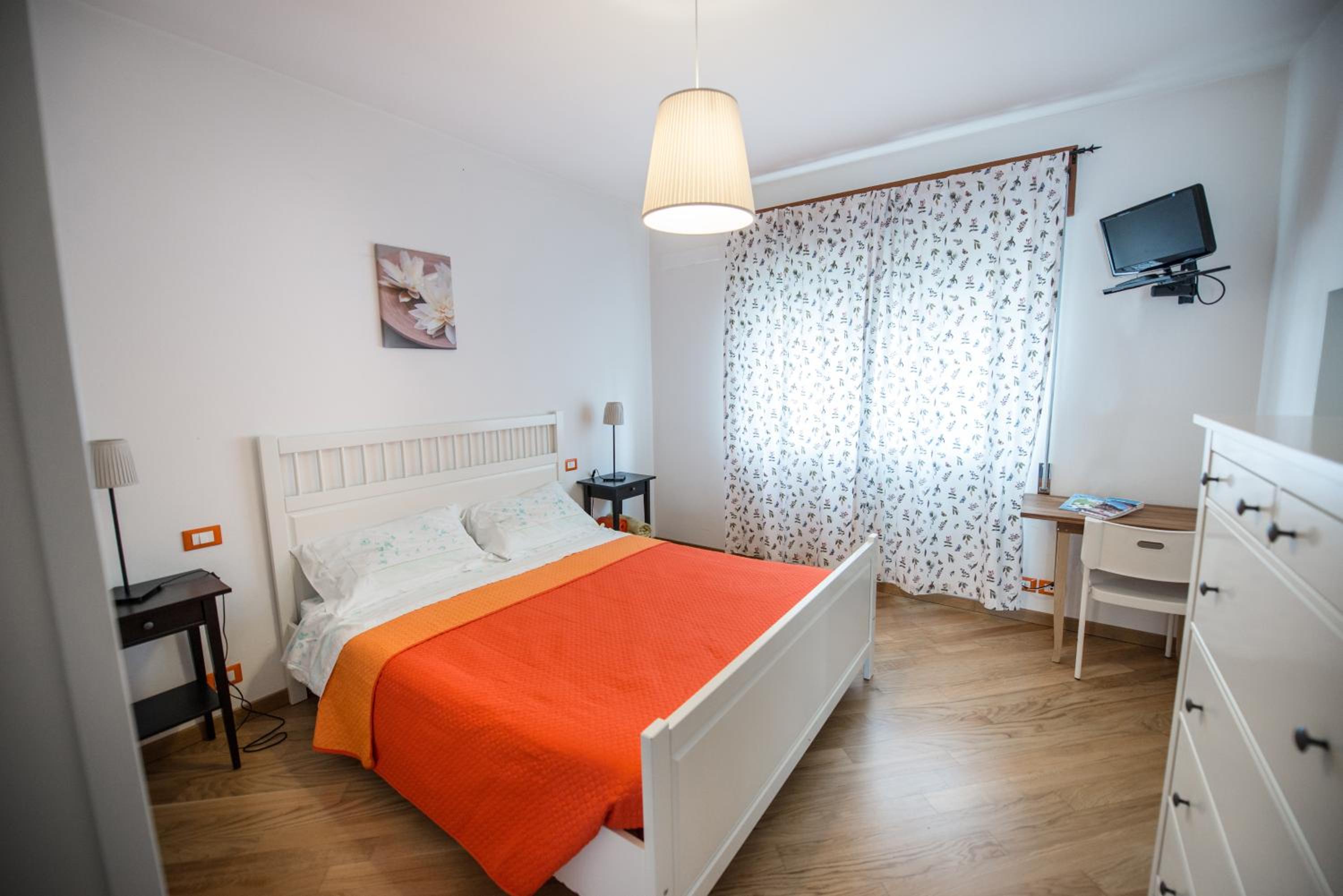 Triple Room with Shared Bathroom