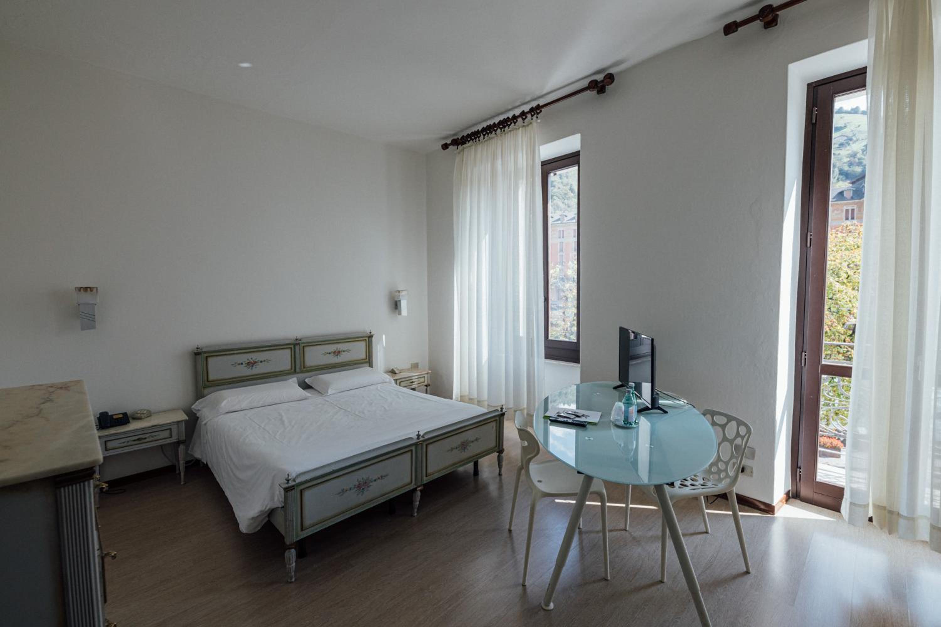 Economy Double or Twin Room