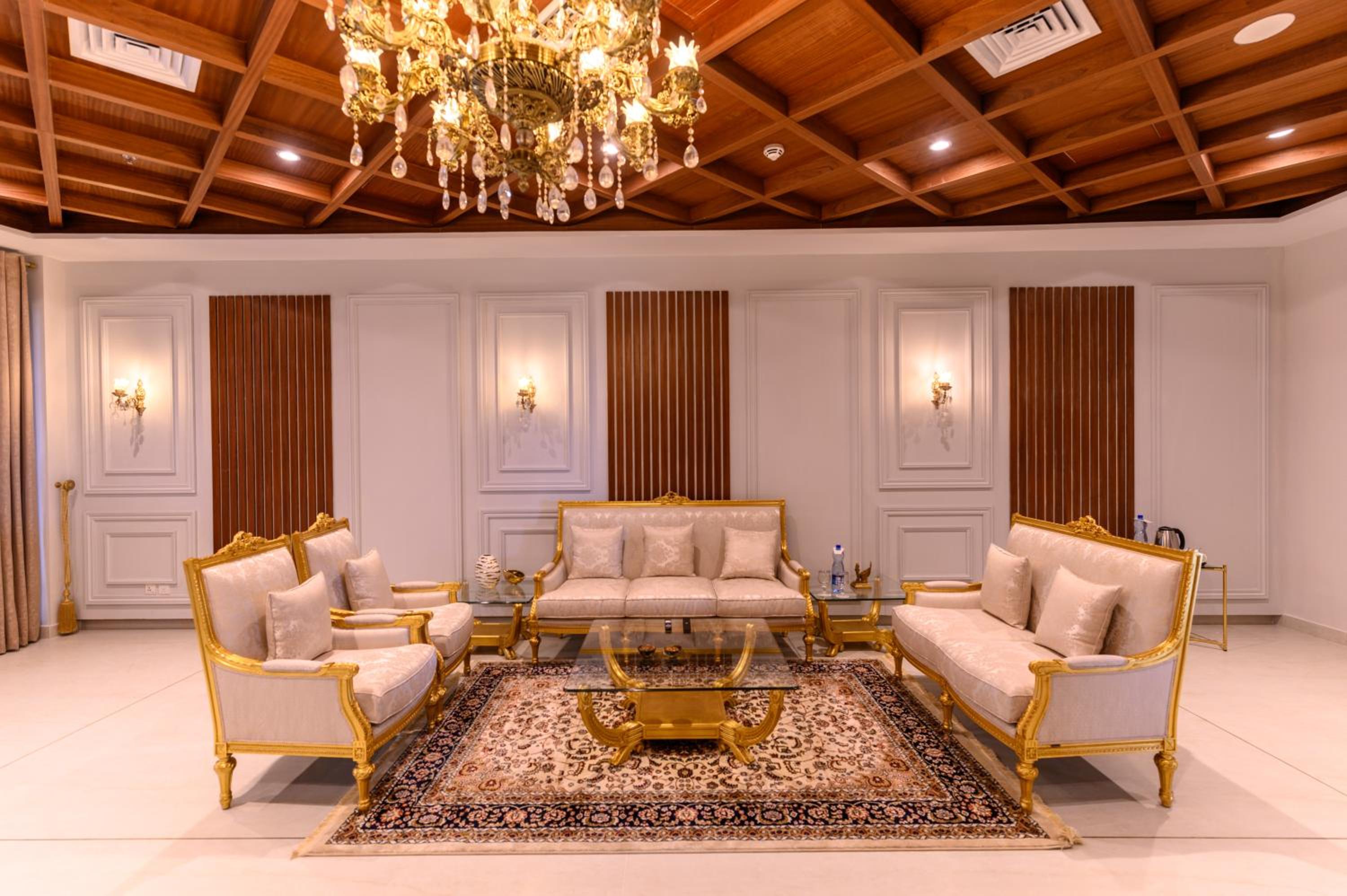 Executive Suite photo 3