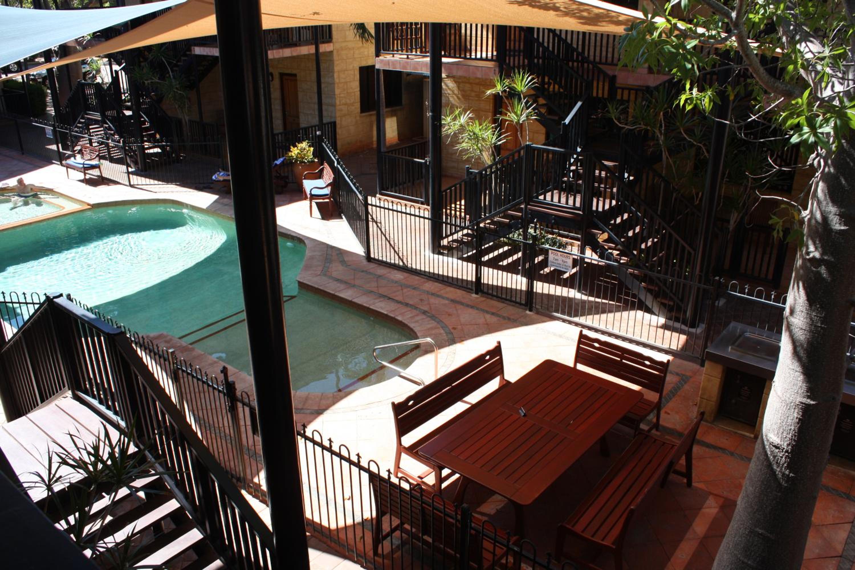 Luxury Apartment photo 2