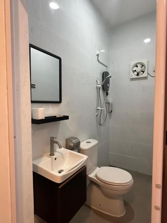 Double or Twin Room photo 1
