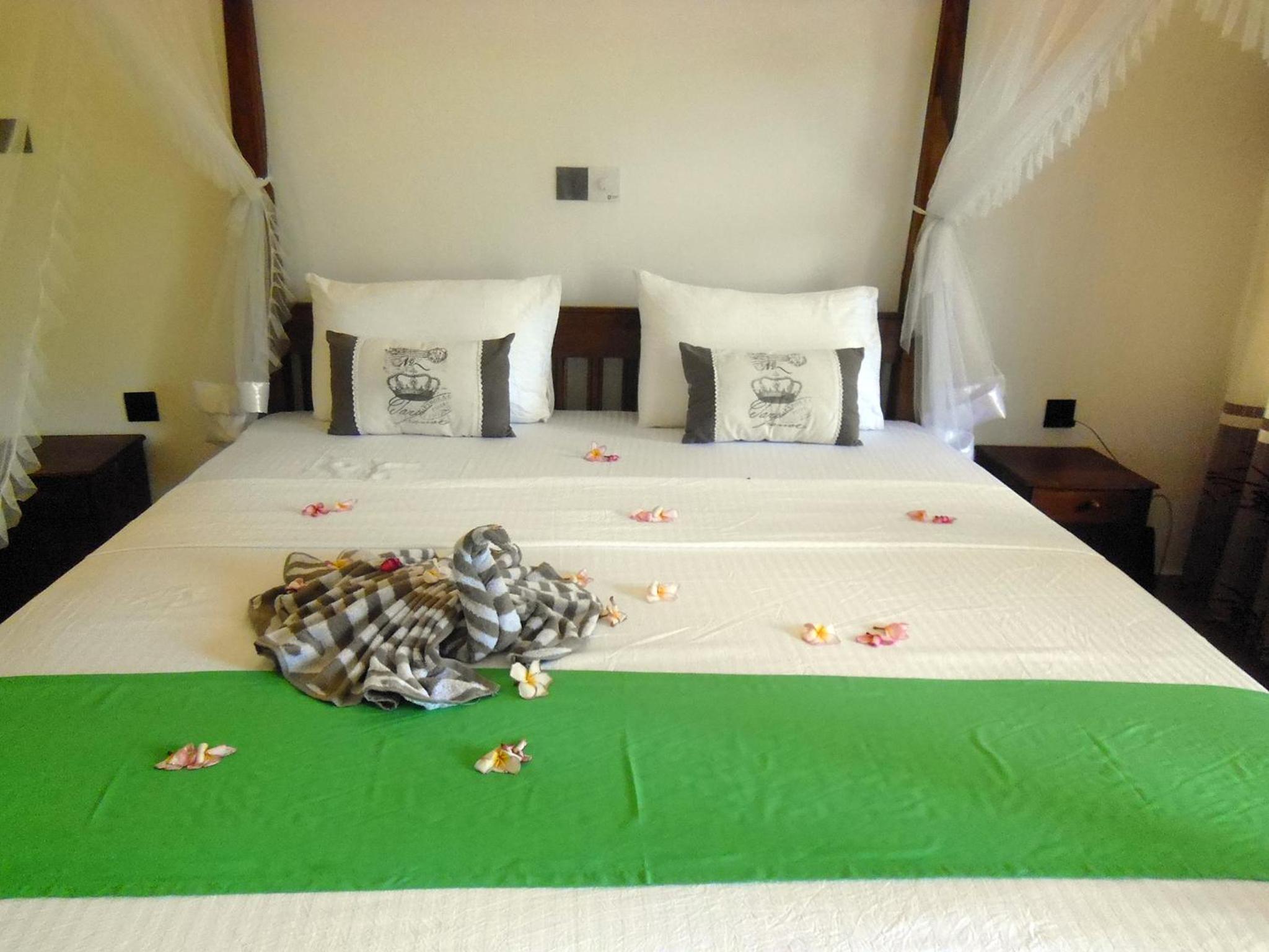 Standard Double Room with Fan photo 3