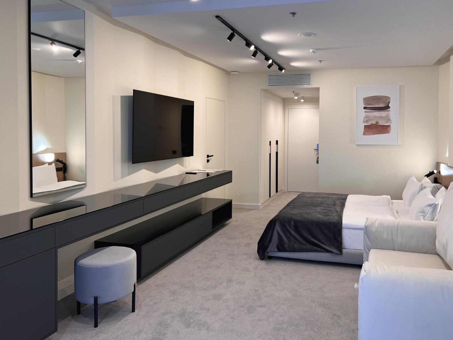 Superior Family Room