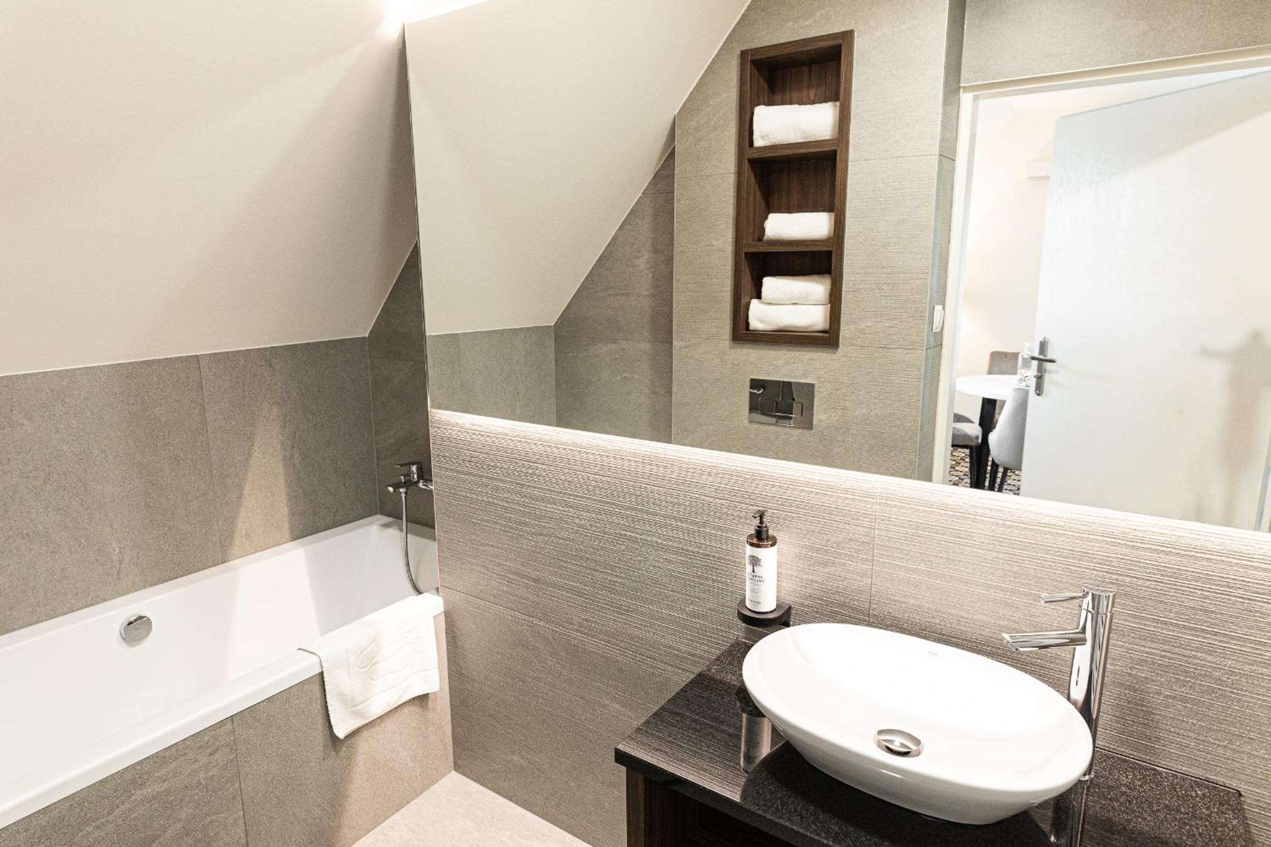 One-Bedroom Deluxe Apartment in Villa Kocierz - separate building photo 1