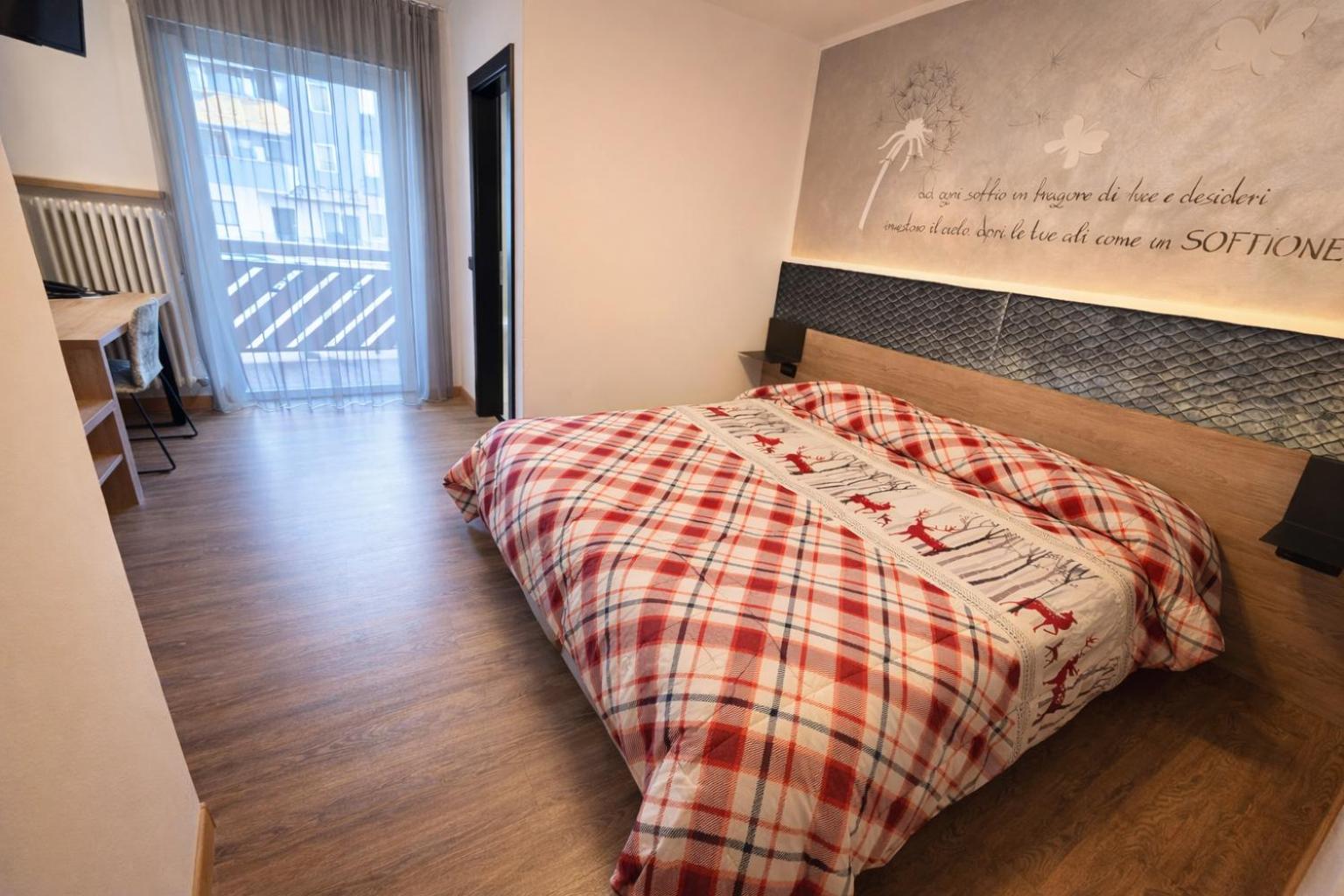 Standard Double or Twin Room photo 2