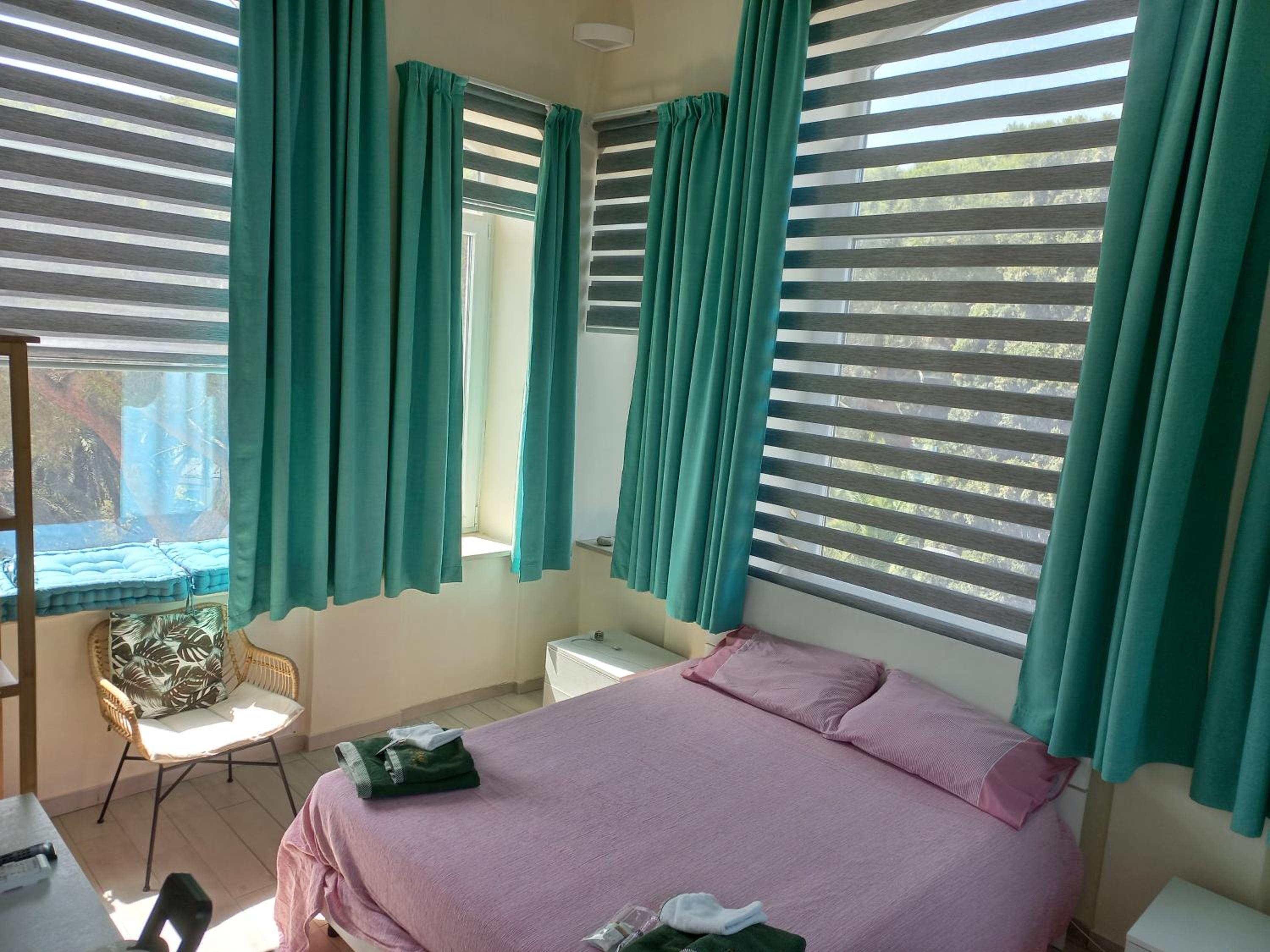 Large Double Room photo 2