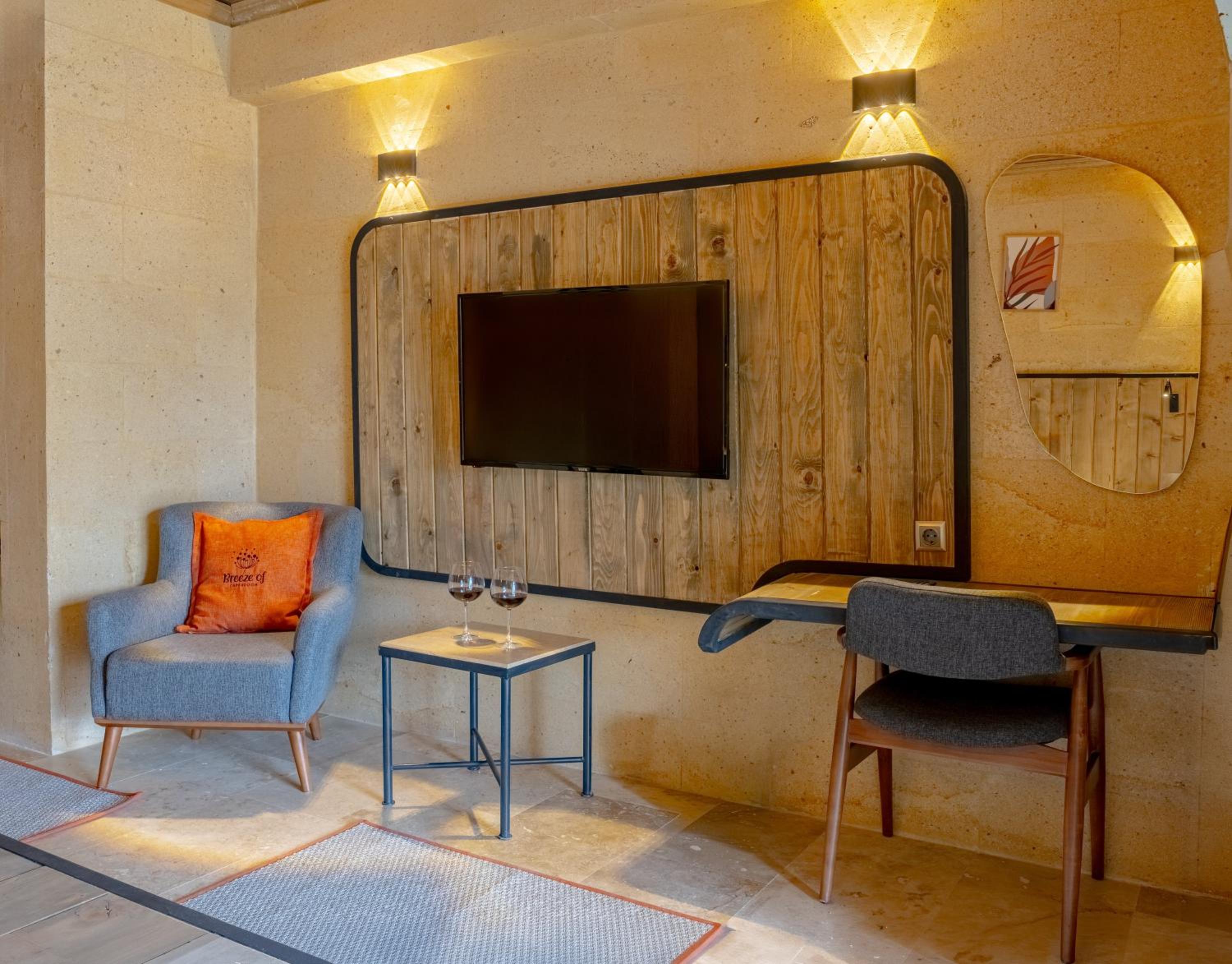 Suite with Private Pool photo 3
