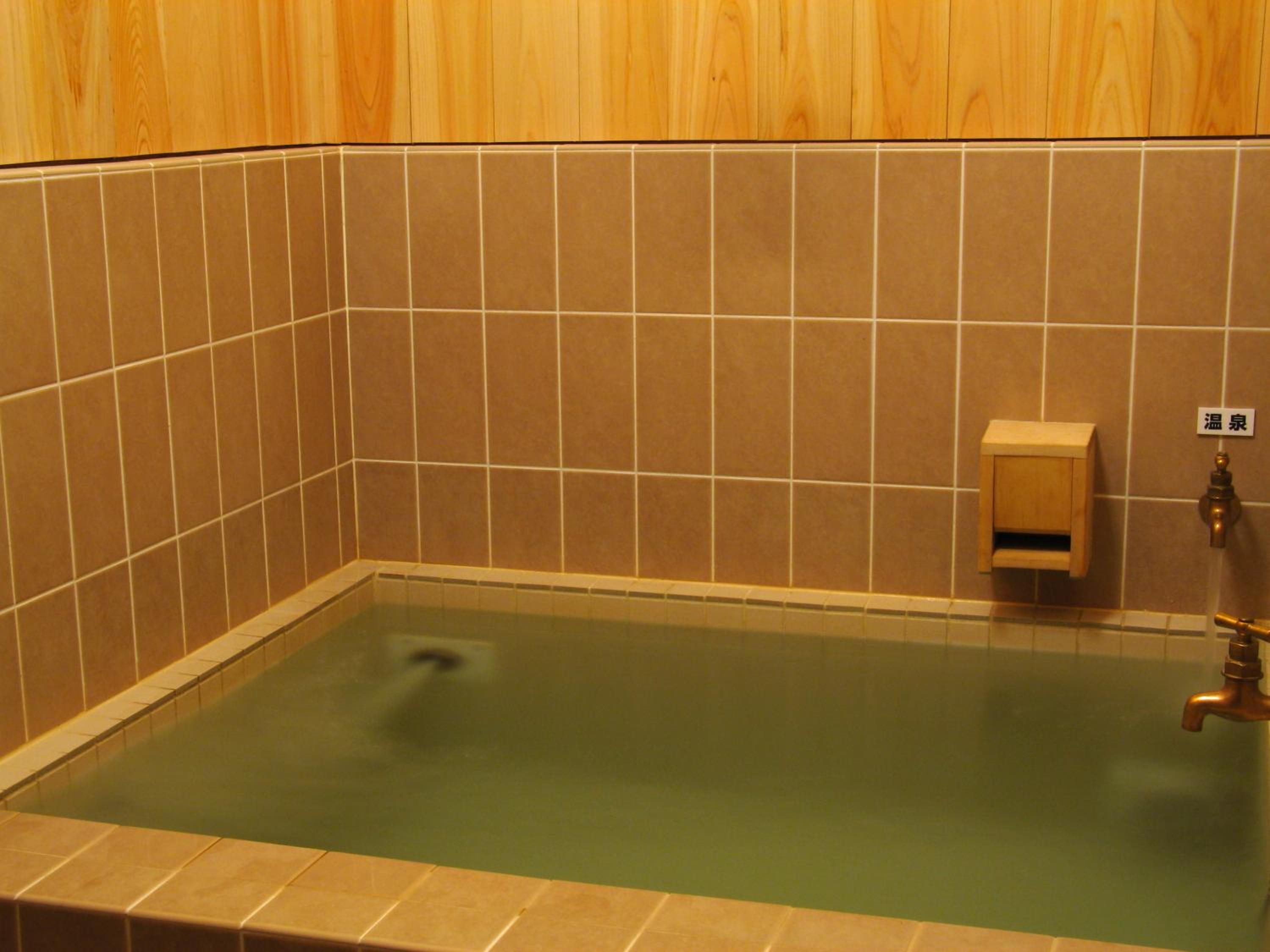 Twin Room with Shared Bathroom and Toilet photo 3