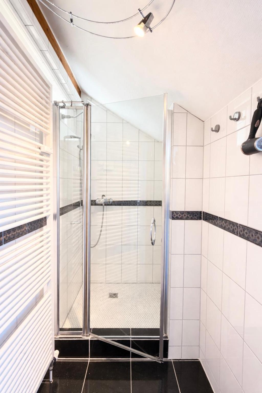 Three-Bedroom Premium Apartment with Balcony photo 2